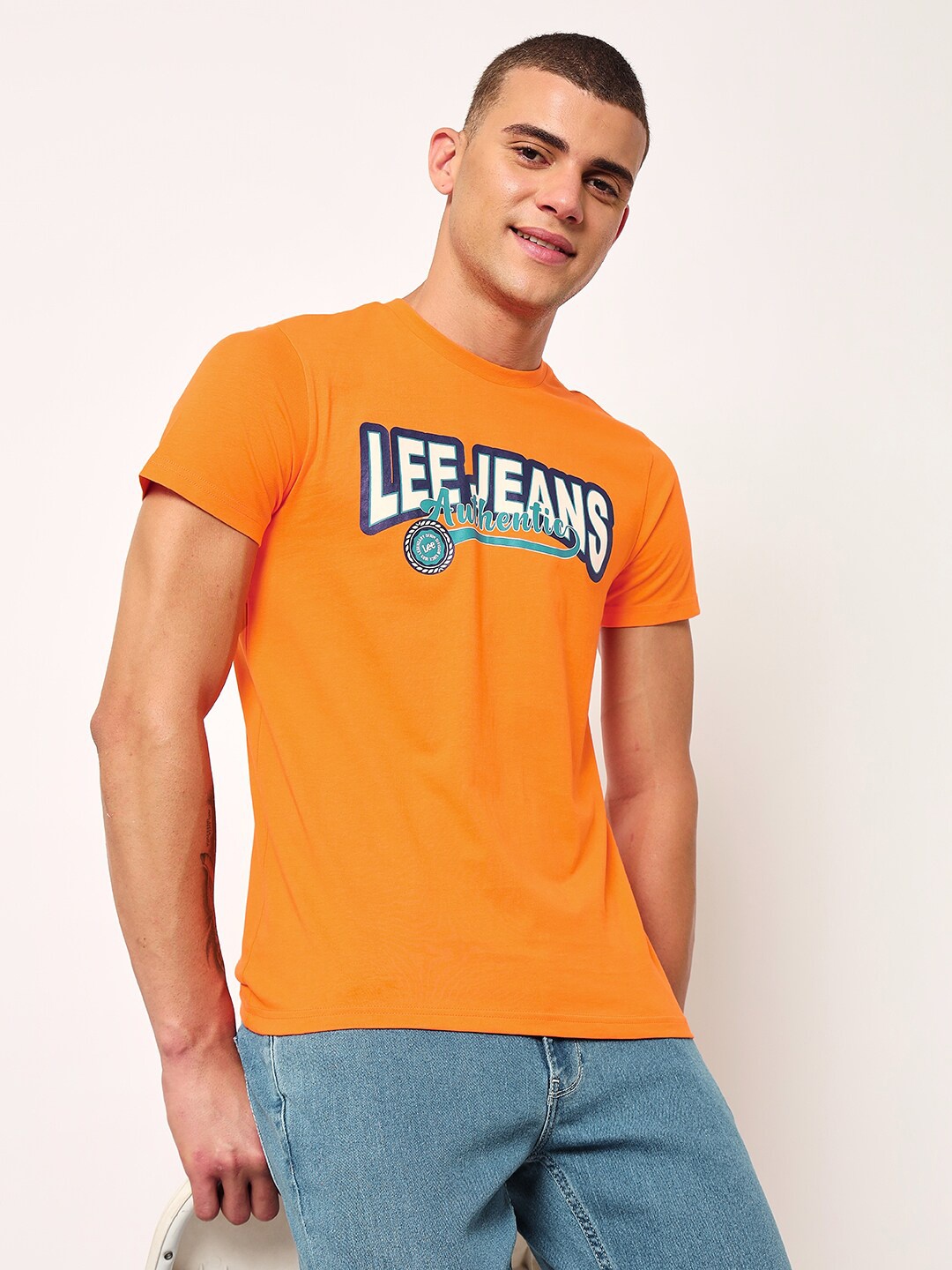 

Lee Typography Printed Pure Cotton Slim Fit T-shirt, Orange