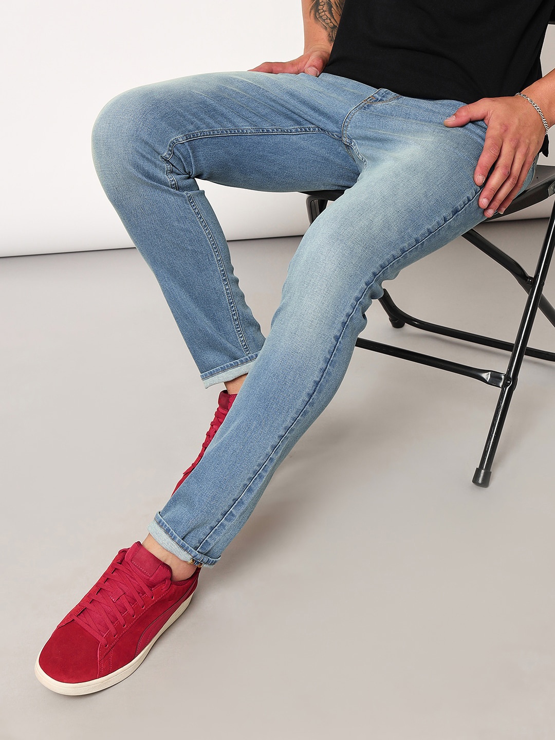 

Lee Men Bruce Skinny Fit Mid-Rise Clean Look Light Fade Stretchable Jeans, Blue