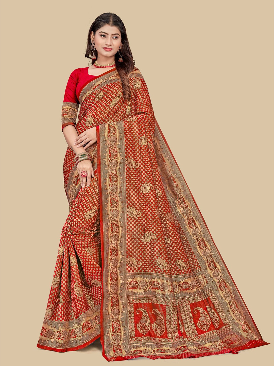 

Dori Ethnic Woven Design Zari Saree, Red