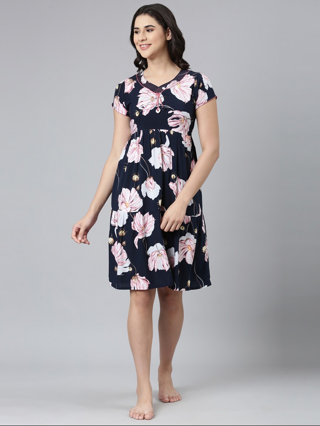 

GOLDSTROMS Floral Printed V-Neck Night Dress, Black