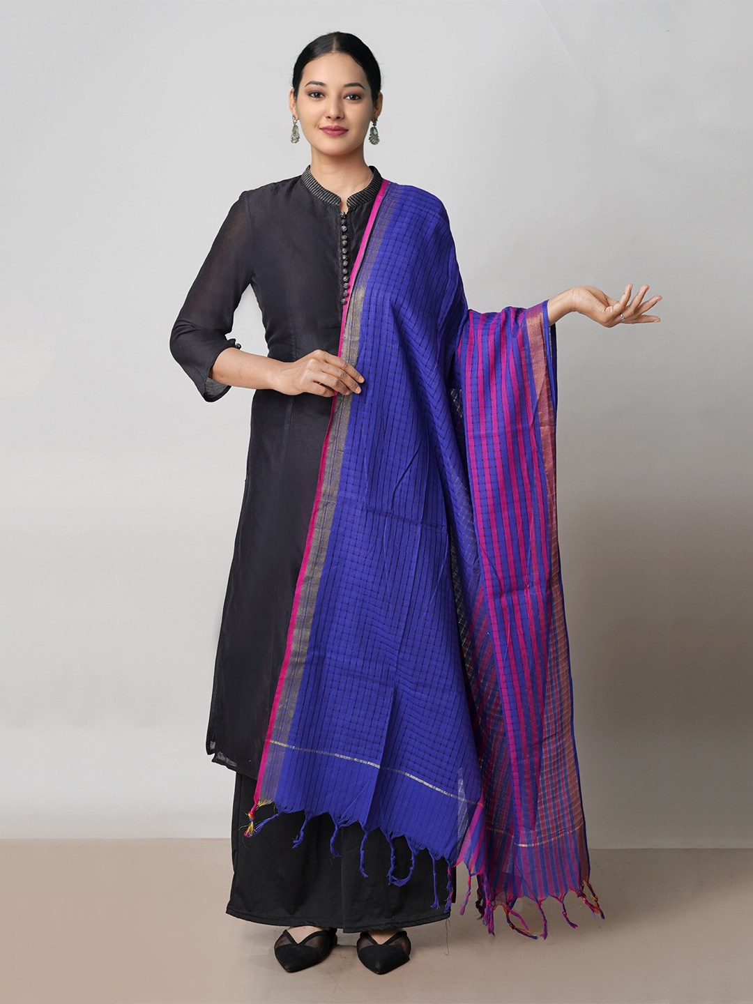 

Unnati Silks Woven Design Pure Cotton Dupatta, Blue