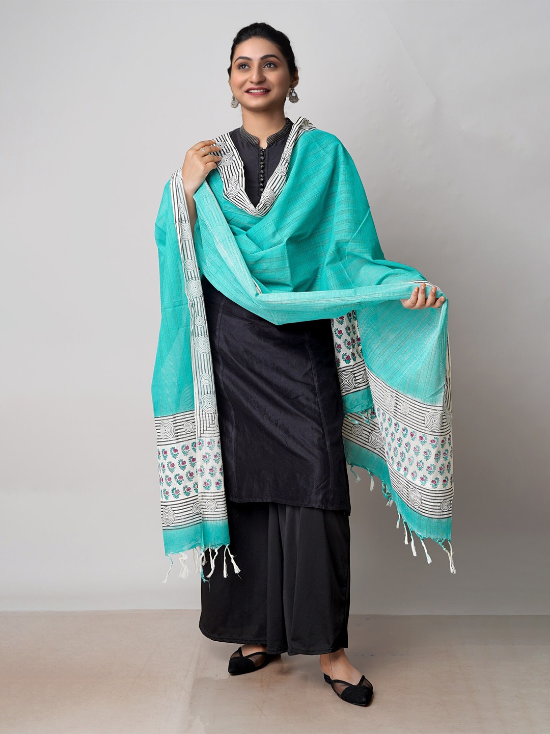 

Unnati Silks Ethnic Motifs Printed Pure Cotton Block Print Dupatta, Green