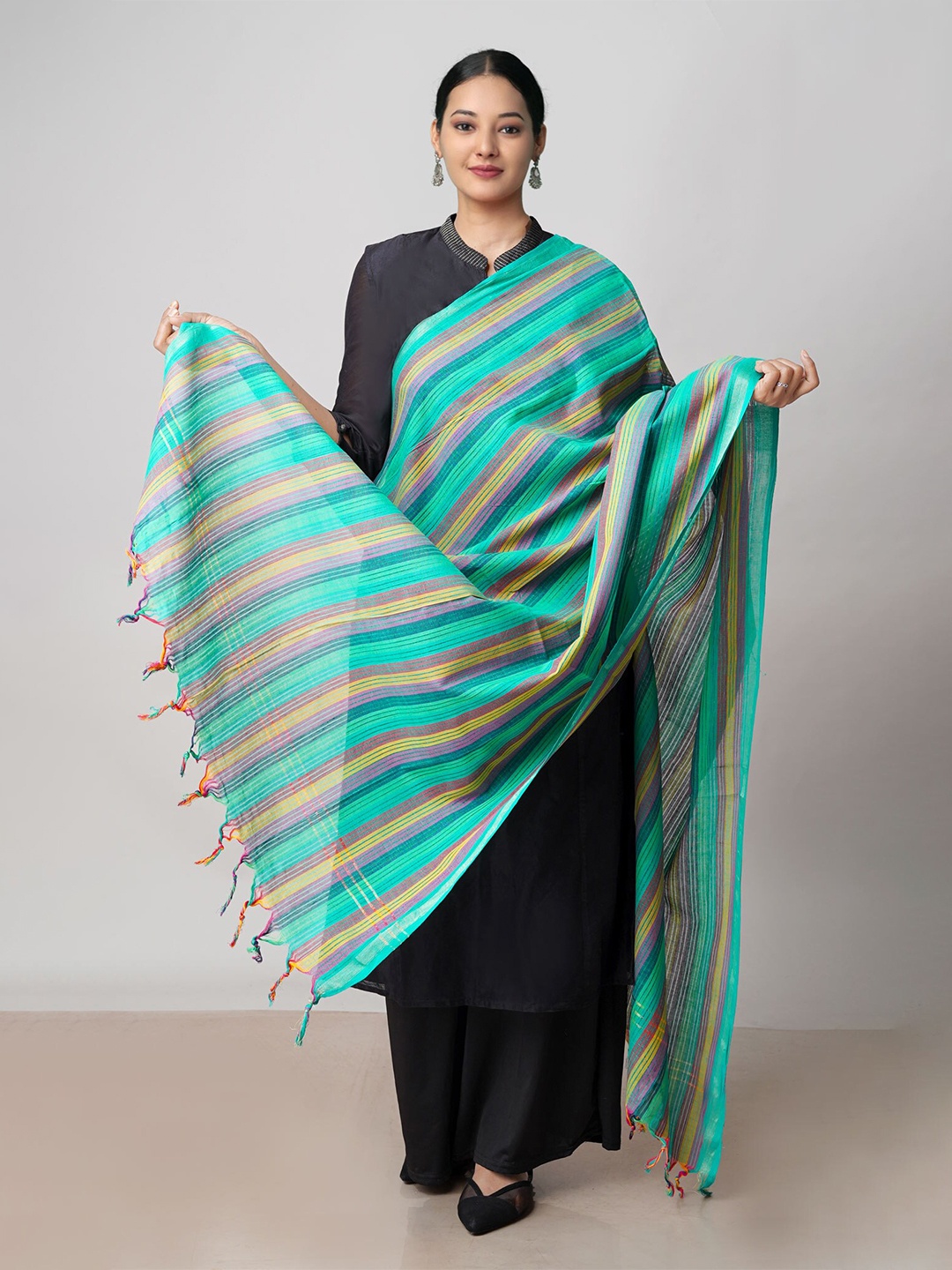 

Unnati Silks Striped Pure Cotton Mangalgiri Dupatta, Green