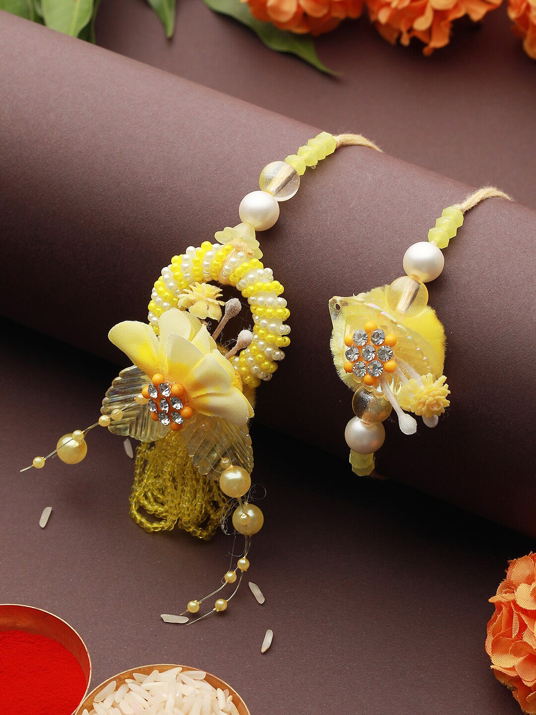 

Priyaasi Floral Beaded Bhaiya Bhabhi Rakhi Set, Yellow