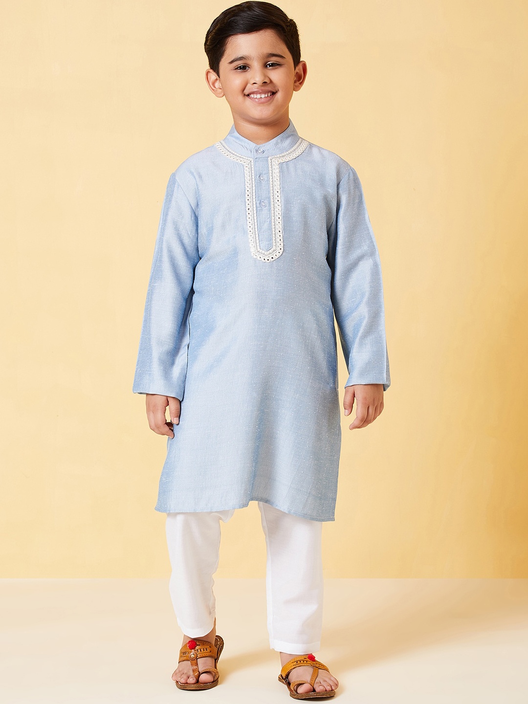 

Stylo Bug Boys Regular Mirror Work Kurta With Pyjamas, Blue