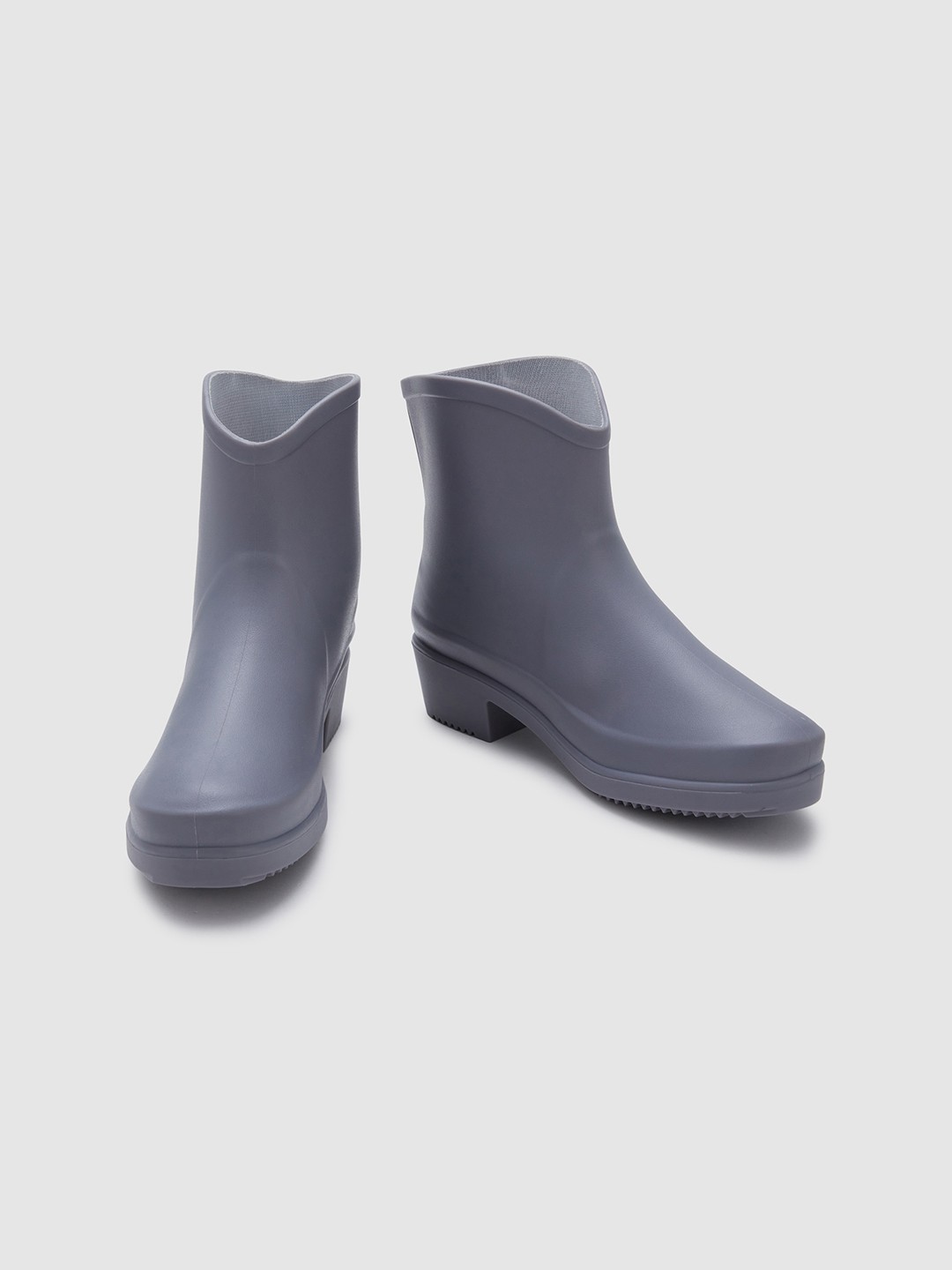 

Sole To Soul Women Block-Heeled Waterproof Non-Slip Mid-Top Rain Boots, Grey