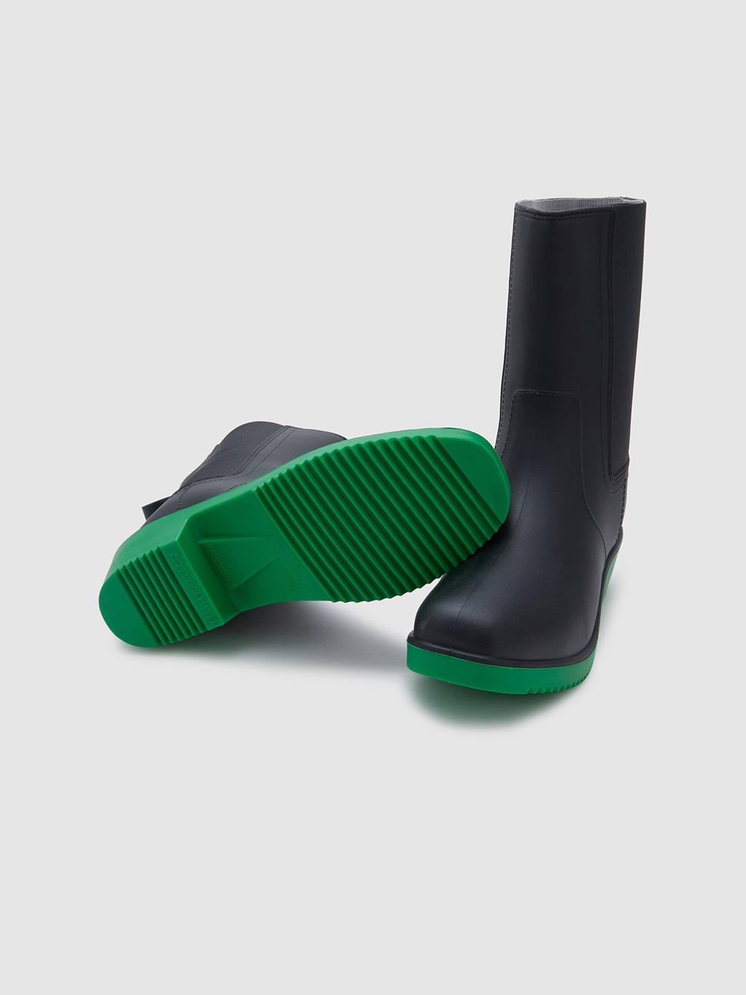 

Sole To Soul Women Waterproof Non-Slip Mid-Top Rain Boots, Black