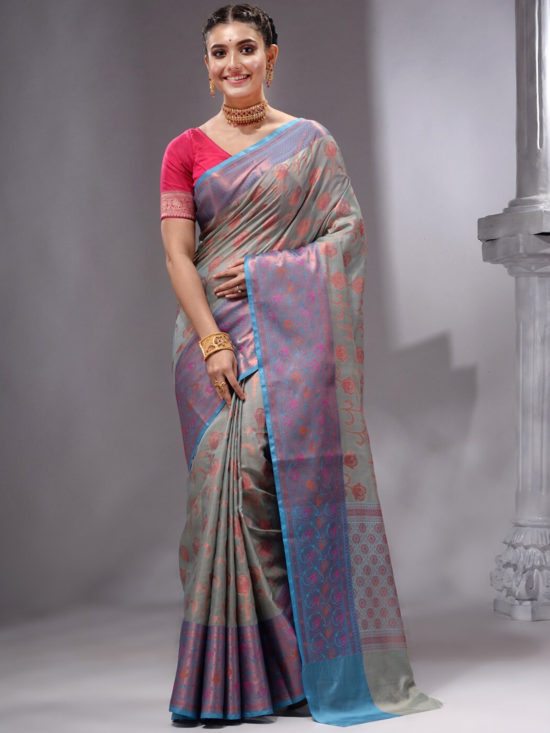 

HOUSE OF BEGUM Floral Woven Design Zari Pure Linen Banarasi Saree, Grey