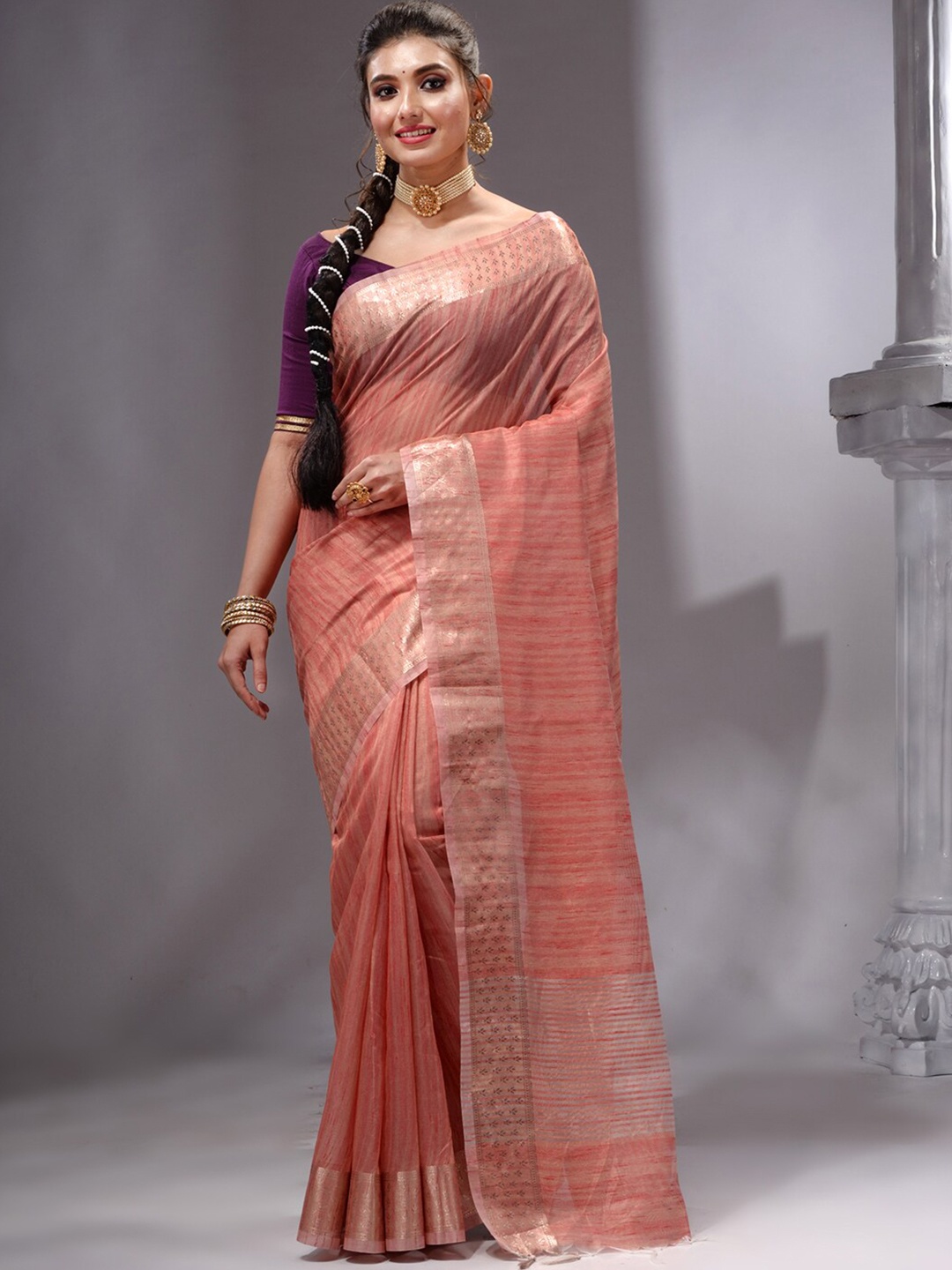 

HOUSE OF BEGUM Striped Zari Pure Linen Banarasi Saree, Peach