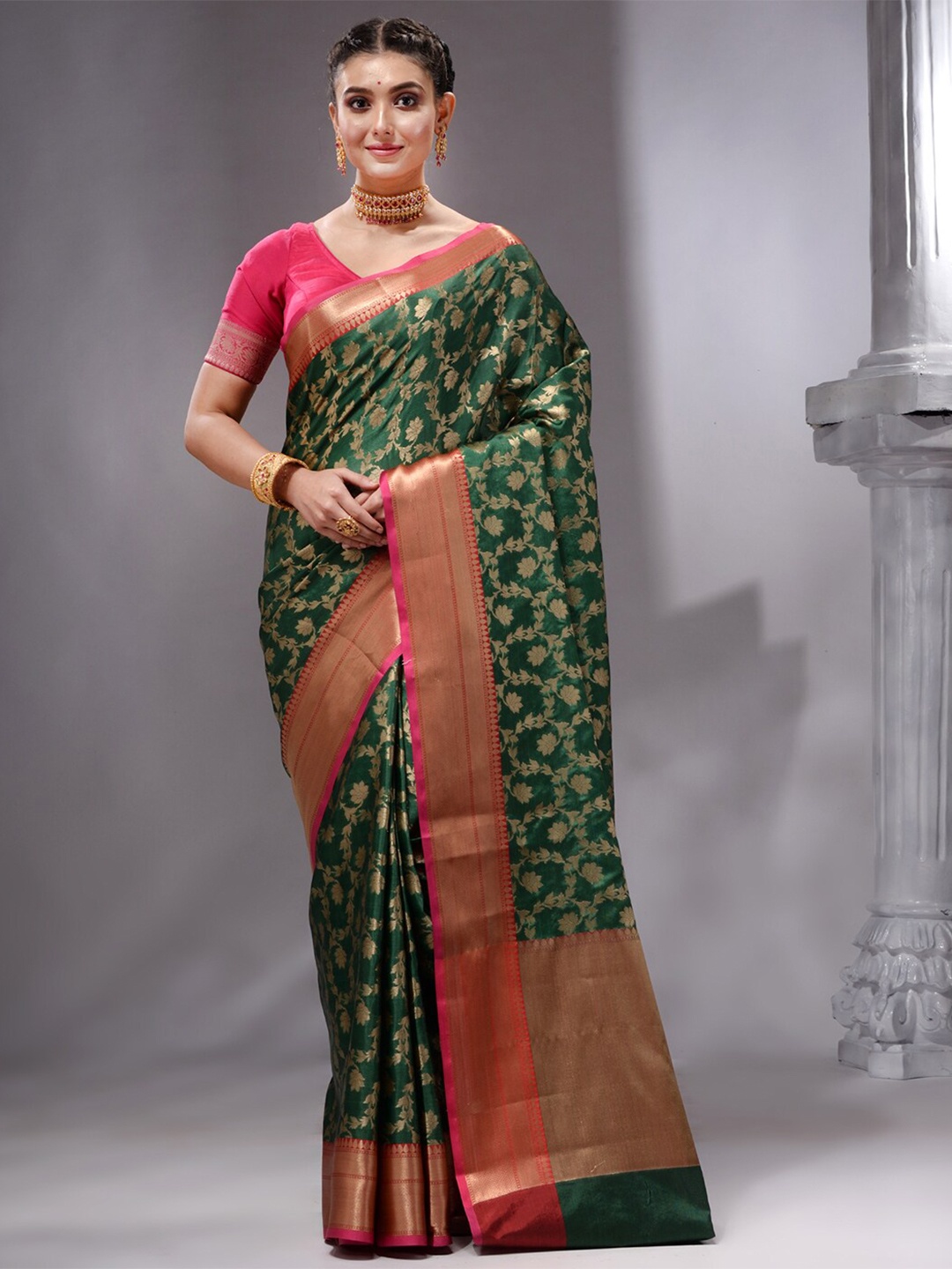 

HOUSE OF BEGUM Floral Woven Design Zari Pure Cotton Banarasi Saree, Green
