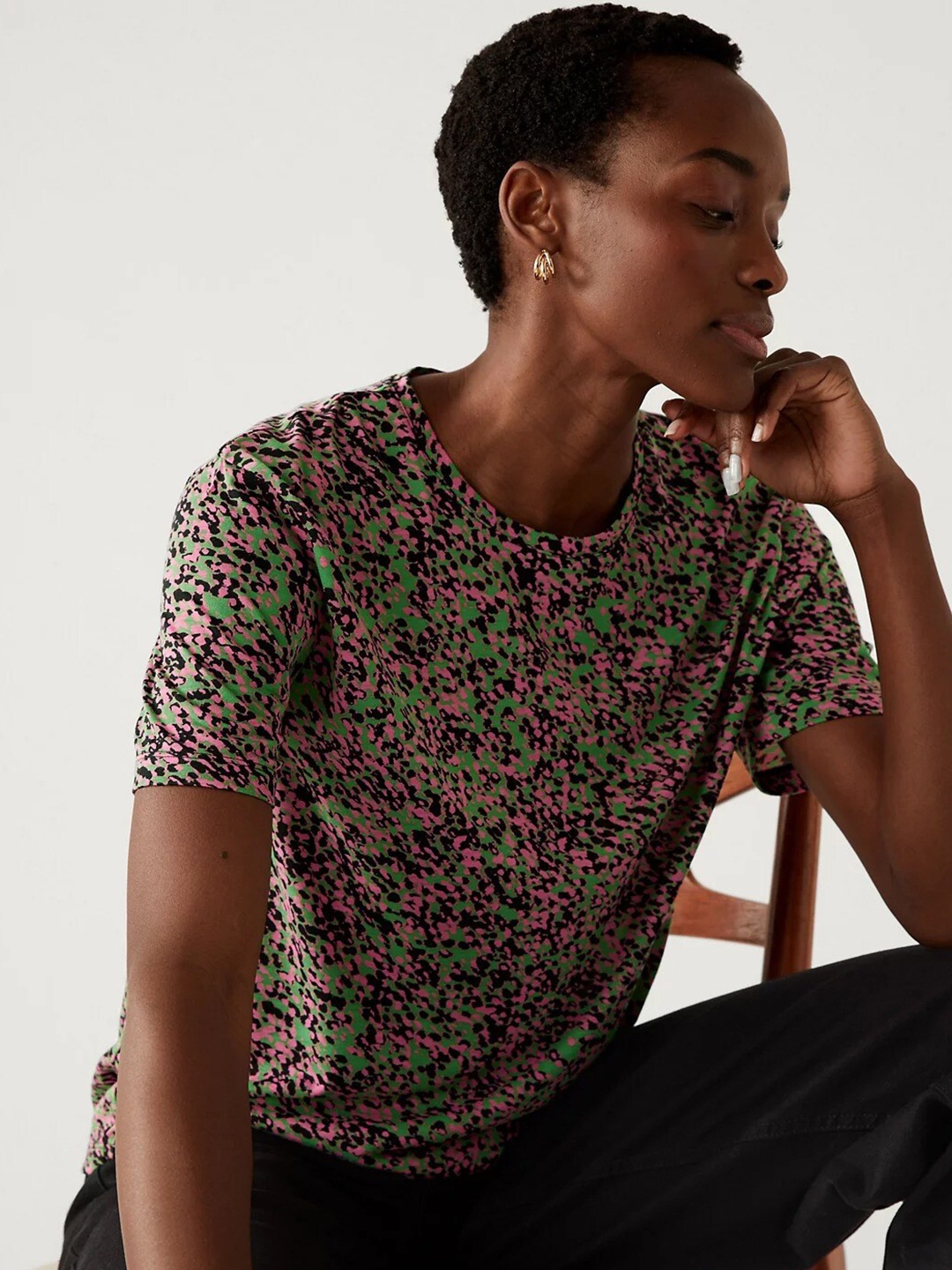 

Marks & Spencer Abstract Printed Relaxed Fit T-shirt, Green