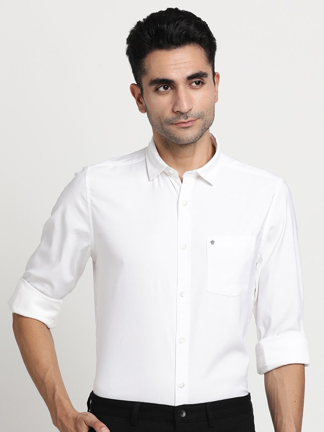 

Turtle Relaxed Slim Fit Casual Shirt, White