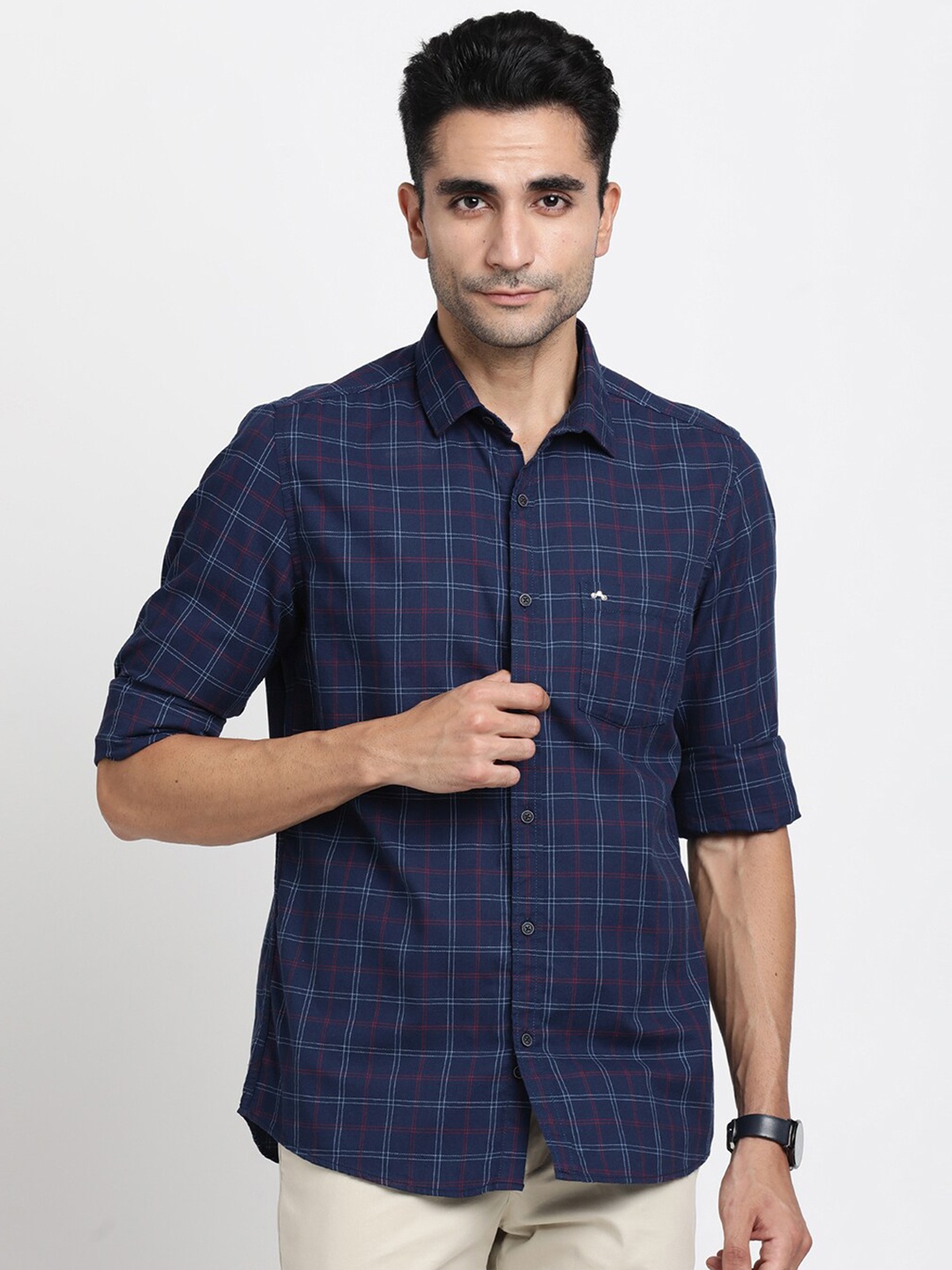 

Turtle Relaxed Slim Fit Opaque Checked Pure Cotton Casual Shirt, Navy blue