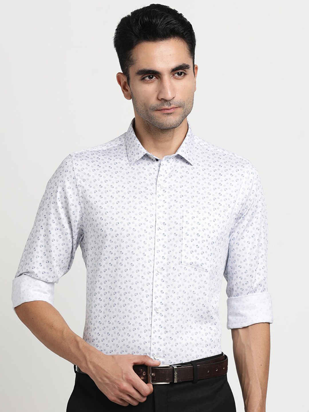 

Turtle Modern Slim Fit Opaque Printed Pure Cotton Formal Shirt, White