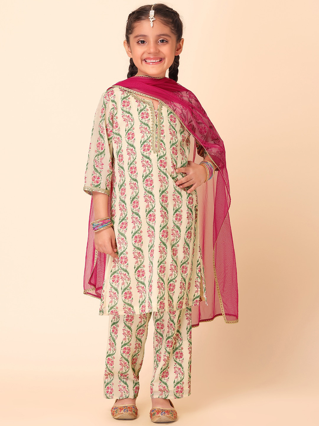 

Miss Indya Girls Floral Printed Regular Staright Kurta with Trousers & With Dupatta, Cream