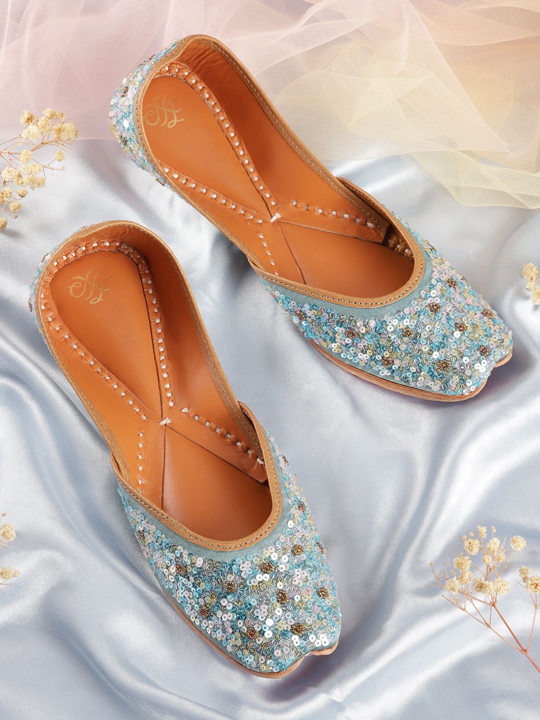 

House of Pataudi Women Embellished Party Mojaris, Blue