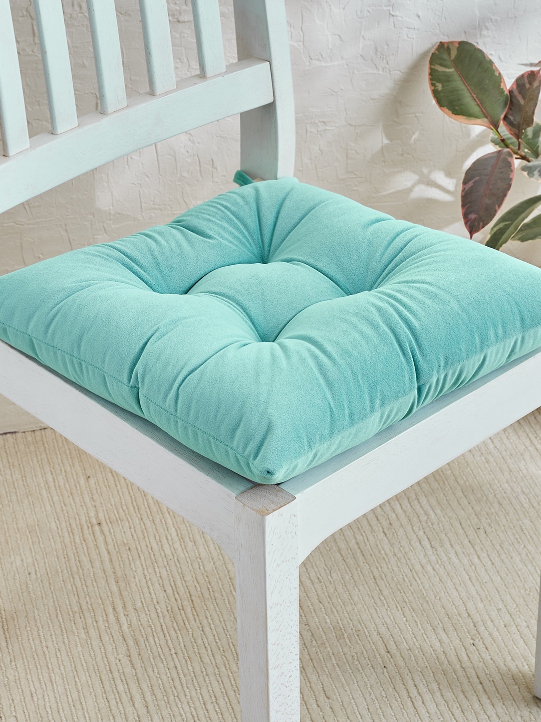 

Home Centre Harbour Turquoise Blue Velvet Square Chair Pad