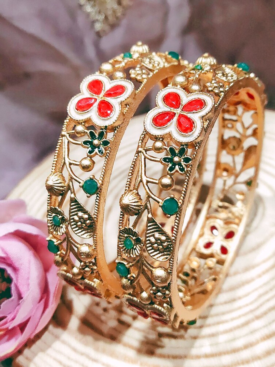 

FEMMIBELLA Set Of 2 Gold-Plated Kundan Studded Bangles