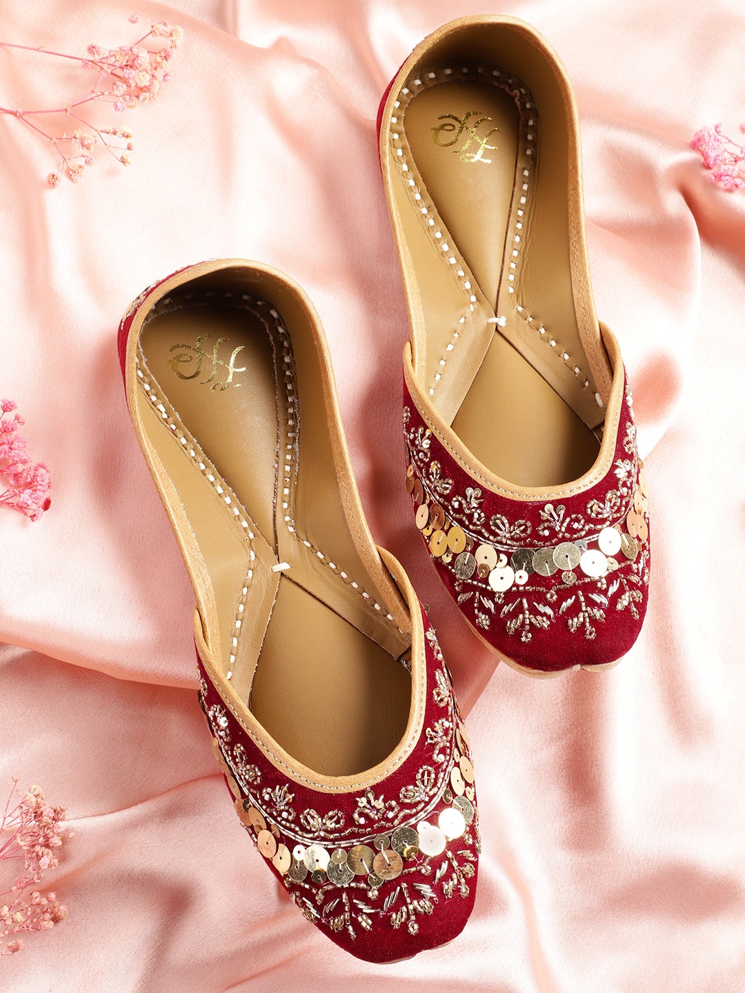 

House of Pataudi Women Embellished Mojaris, Red