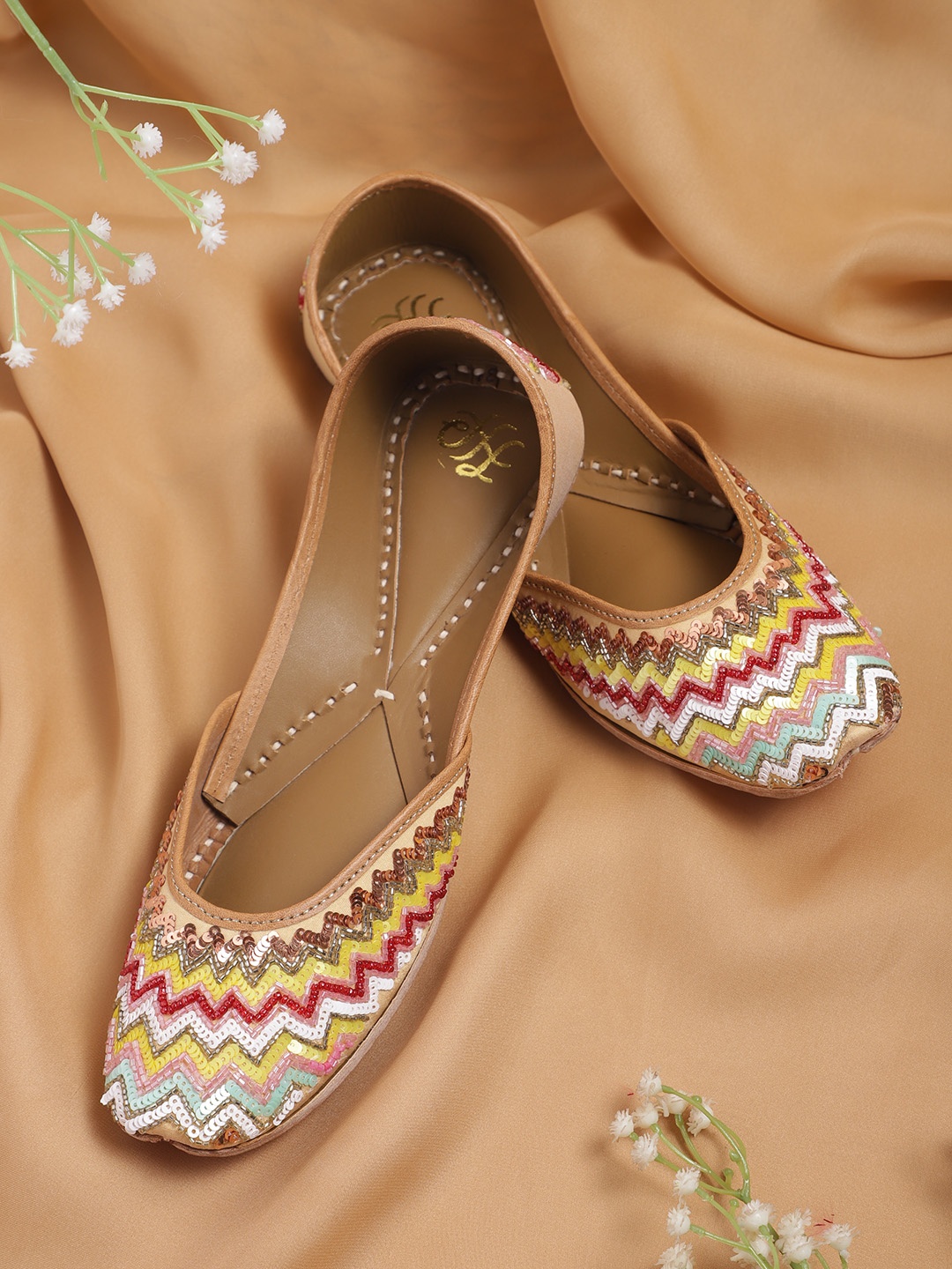 

House of Pataudi Women Embellished Mojaris, Yellow