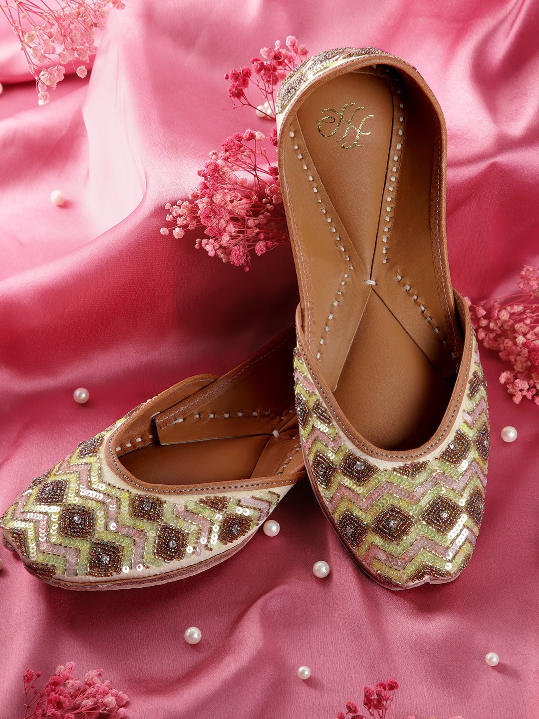 

House of Pataudi Women Embellished Ethnic Mojaris, Gold