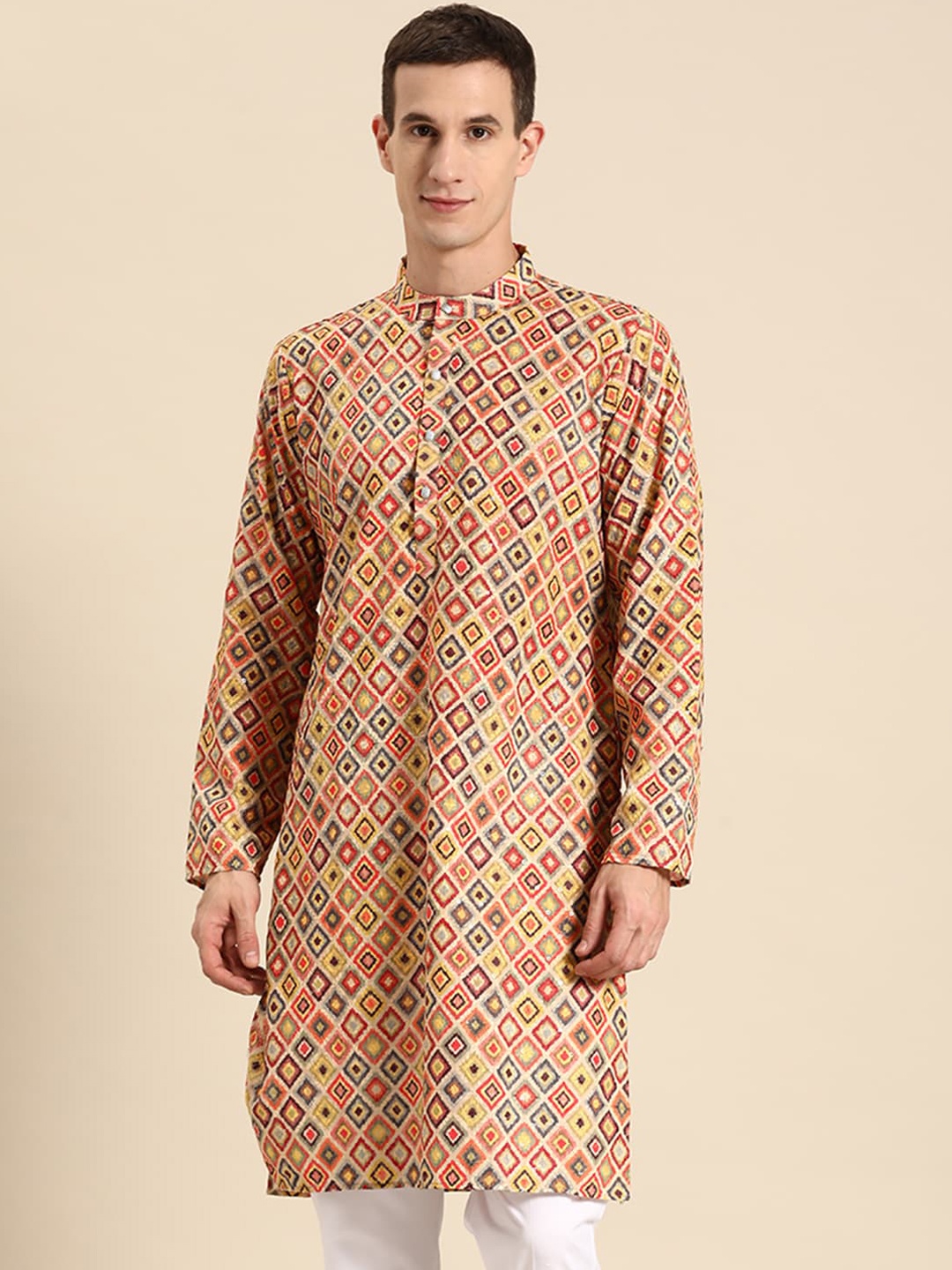 

Anouk Geometric Printed Mandarin Collar Thread Work Pure Cotton Kurta, Beige