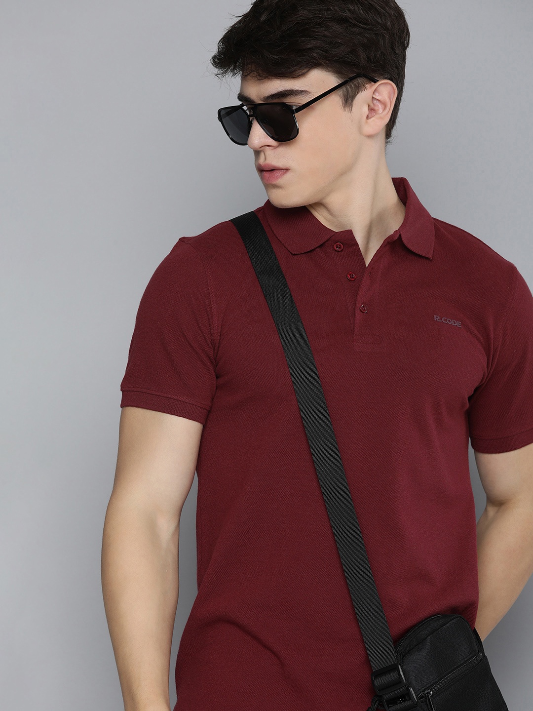 

R Code by The Roadster Life Co Men Solid Polo Collar T-shirt, Maroon