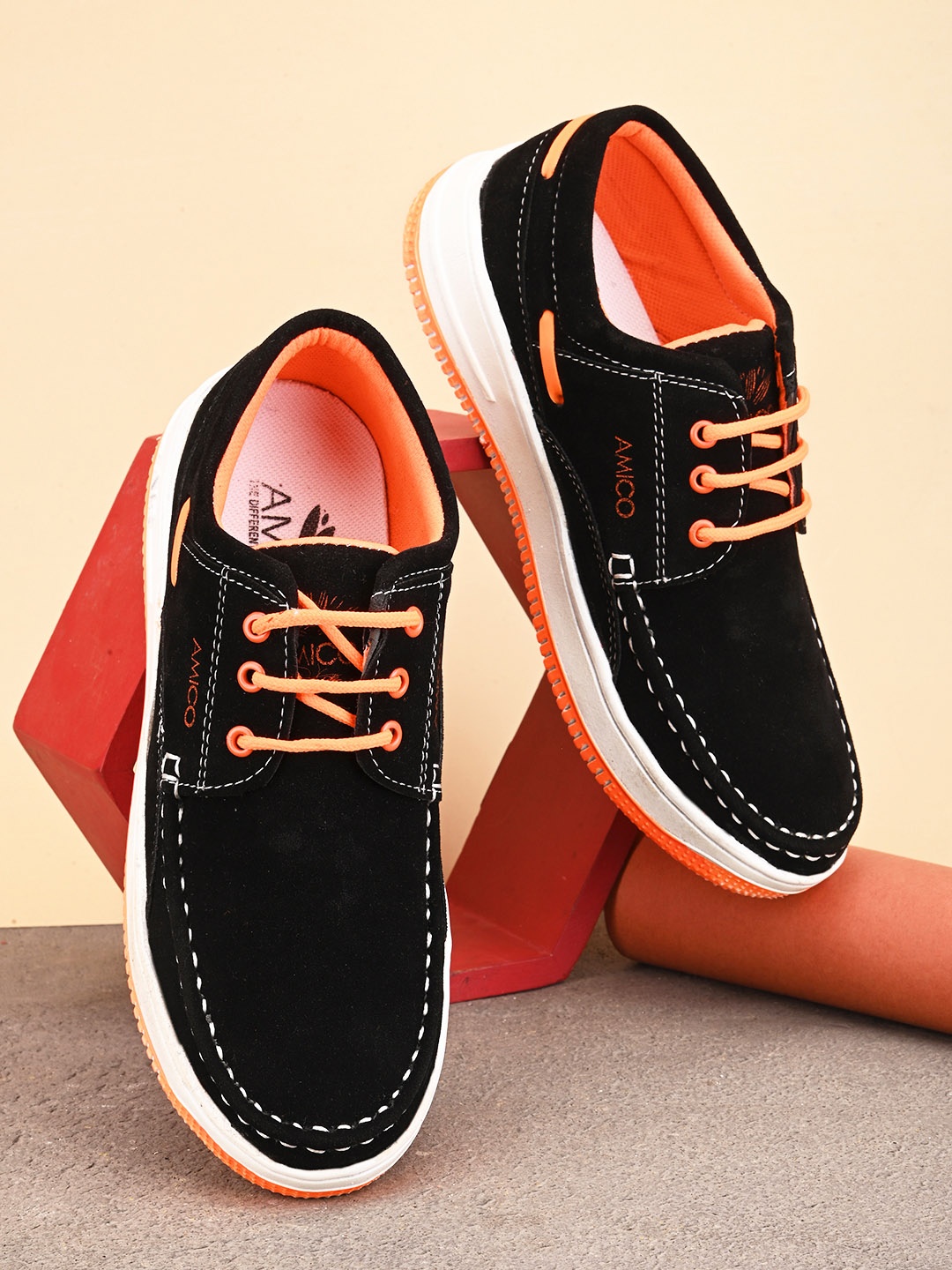 

AMICO Men Lightweight Comfort Insole Contrast Sole Boat Shoes, Black