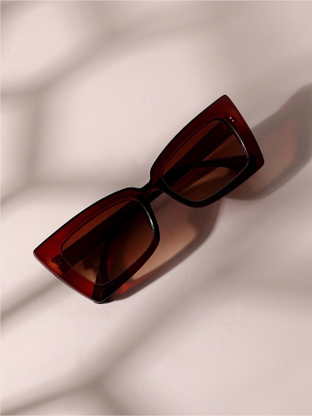 

HAUTE SAUCE by Campus Sutra Women Butterfly Sunglasses With Polarised Lens AW23_HSSG2251, Brown