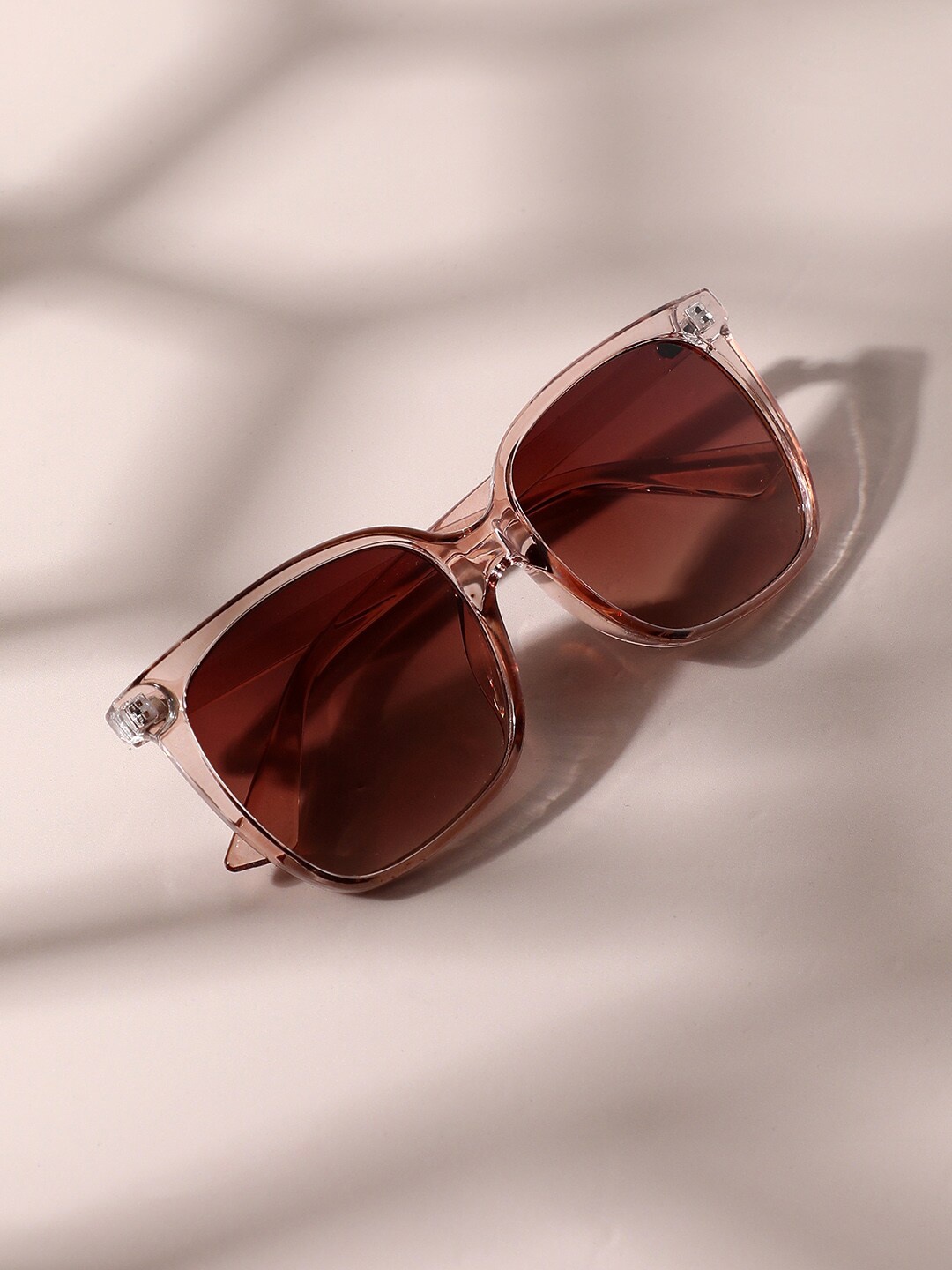 

HAUTE SAUCE by Campus Sutra Women Polarised Lens Oversized Sunglasses, Brown