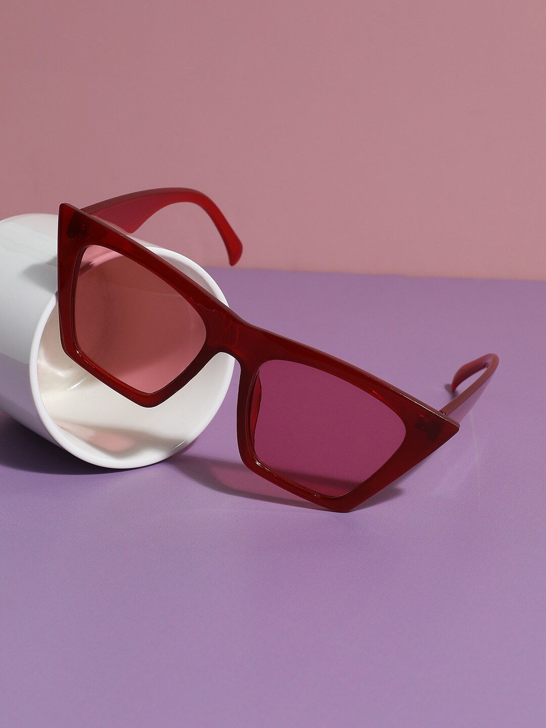 

HAUTE SAUCE by Campus Sutra Women Polarised Lens Cateye Sunglasses, Red