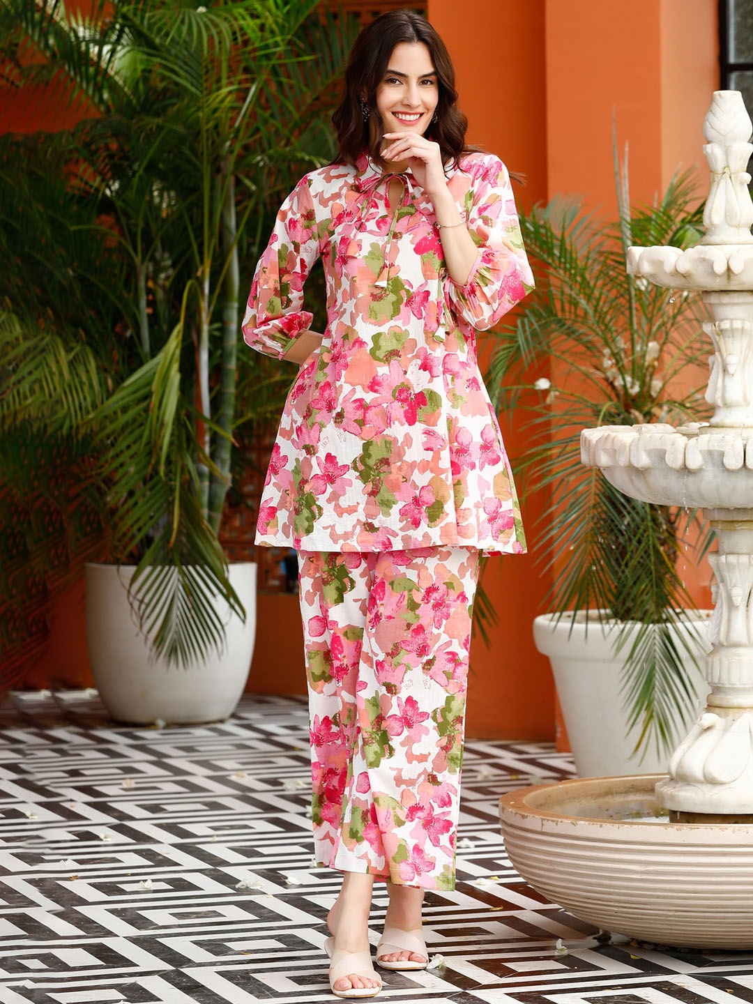 

JISORA Floral Printed Pure Cotton Night Suit, Pink