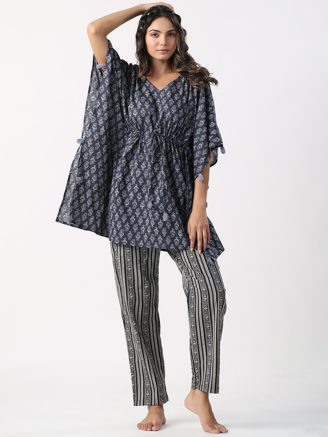 

JISORA Navy Blue Ethnic Motif Printed Pure Cotton Night suit