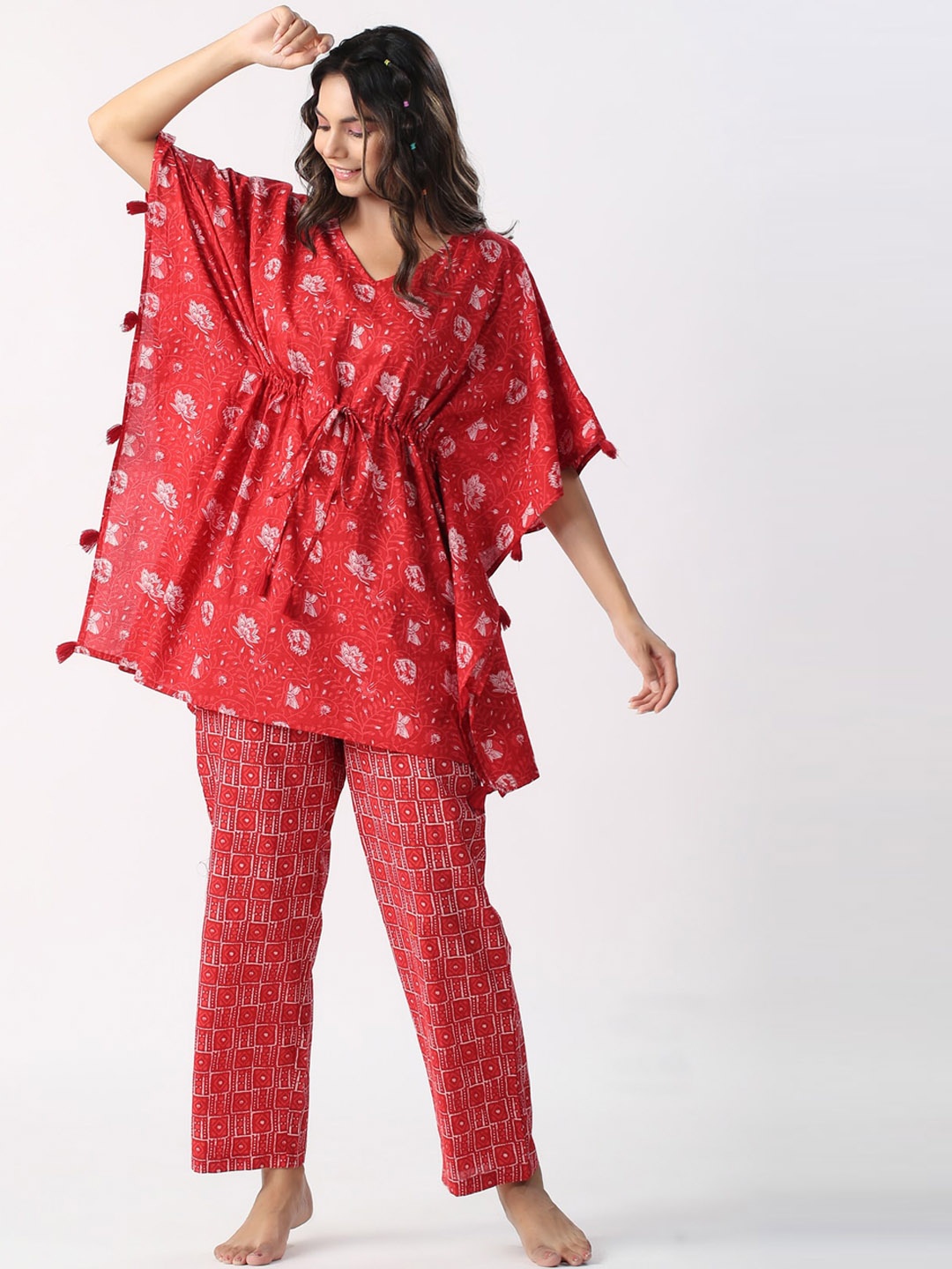 

JISORA Red Printed Pure Cotton Night suit