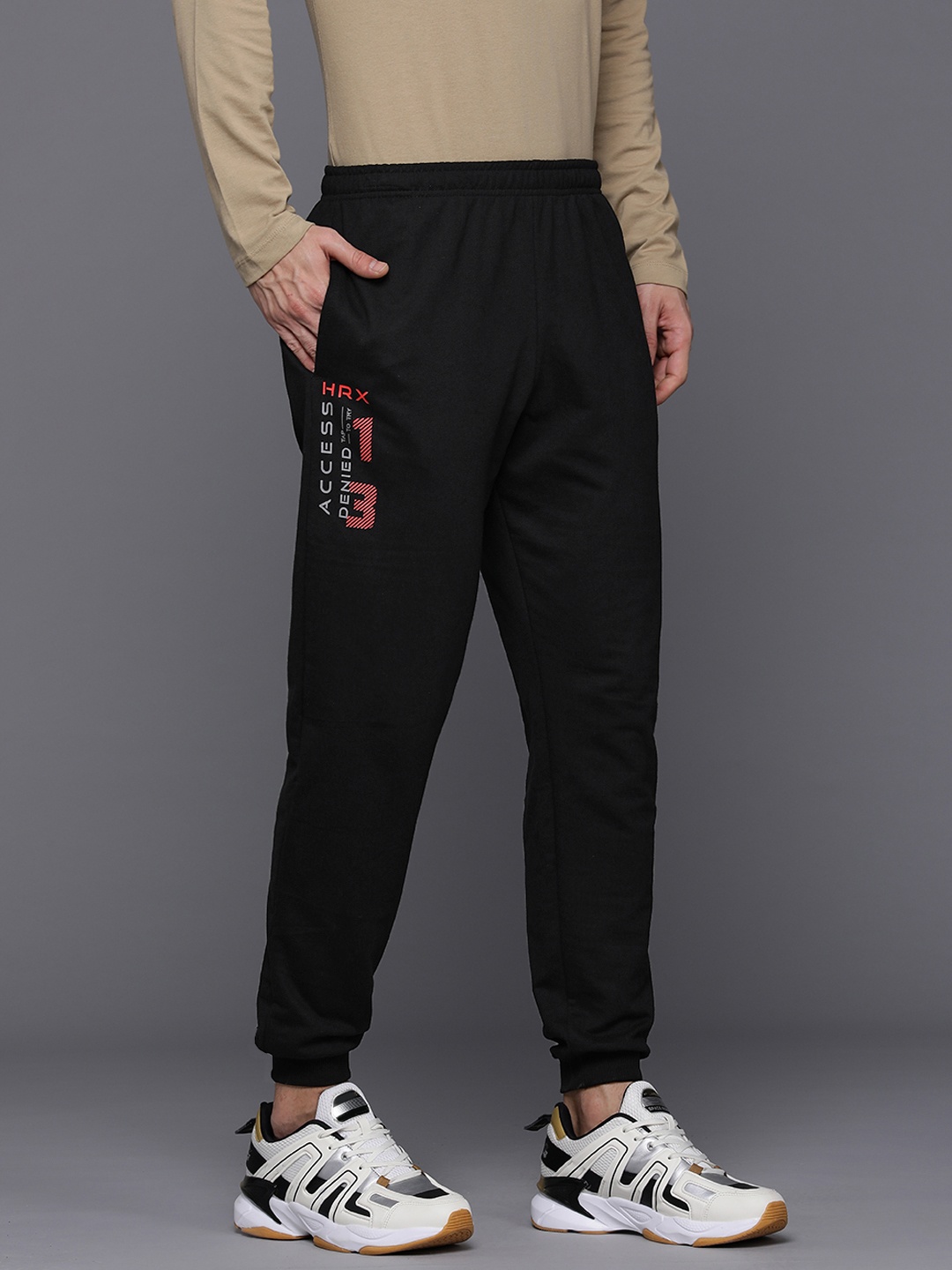 

HRX by Hrithik Roshan Men Lifestyle Joggers, Black