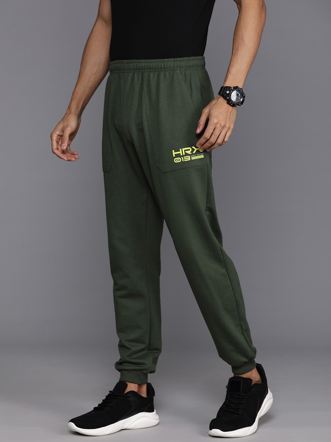 

HRX by Hrithik Roshan Men Lifestyle Joggers, Olive