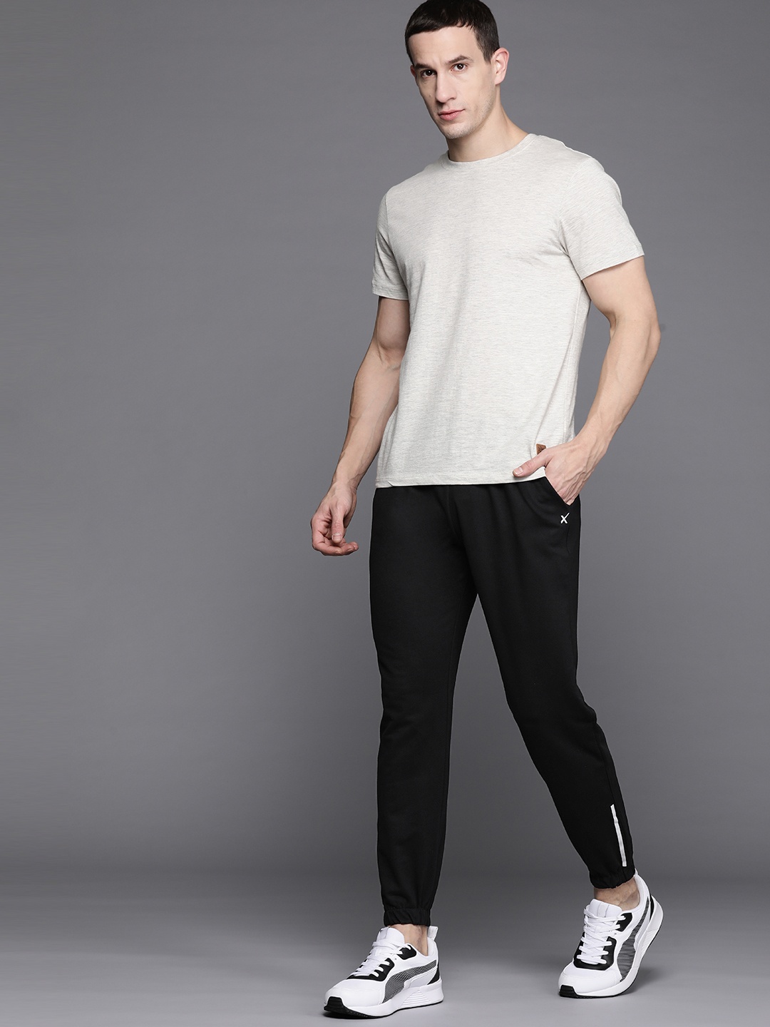 

HRX by Hrithik Roshan Men Lifestyle Track Pants, Black