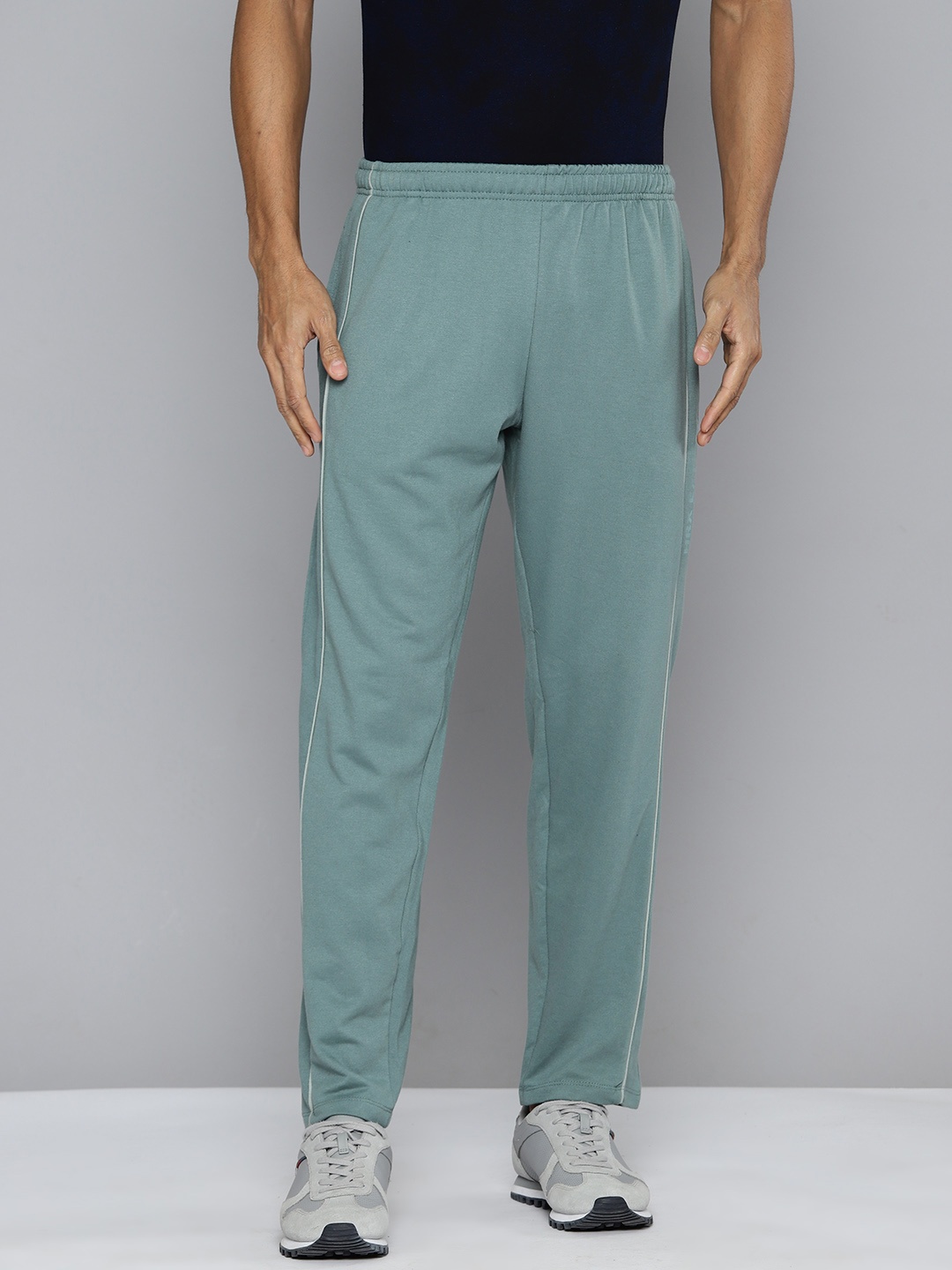 

HRX by Hrithik Roshan Men Lifestyle Track Pants, Green