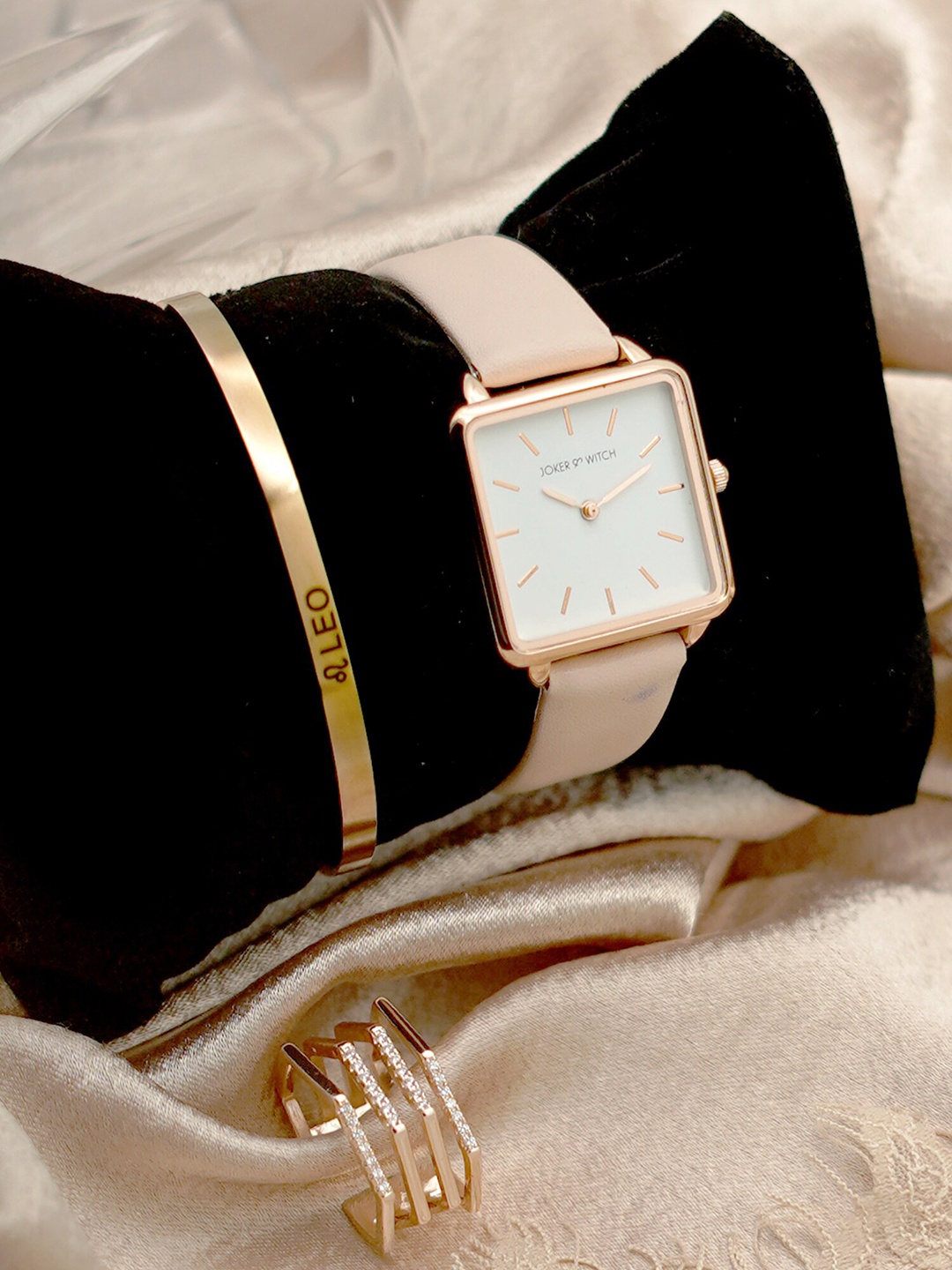 

JOKER & WITCH Women Watch Gift Set, Pink