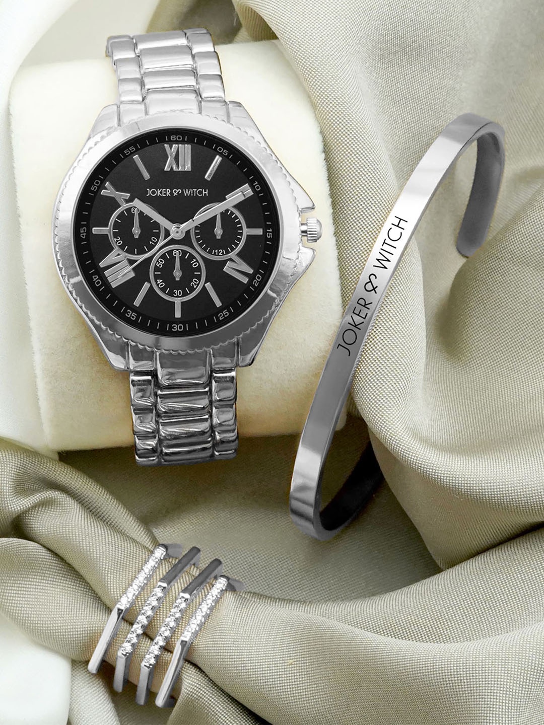 

JOKER & WITCH Women Martha Love Triangle JWLT295, Silver
