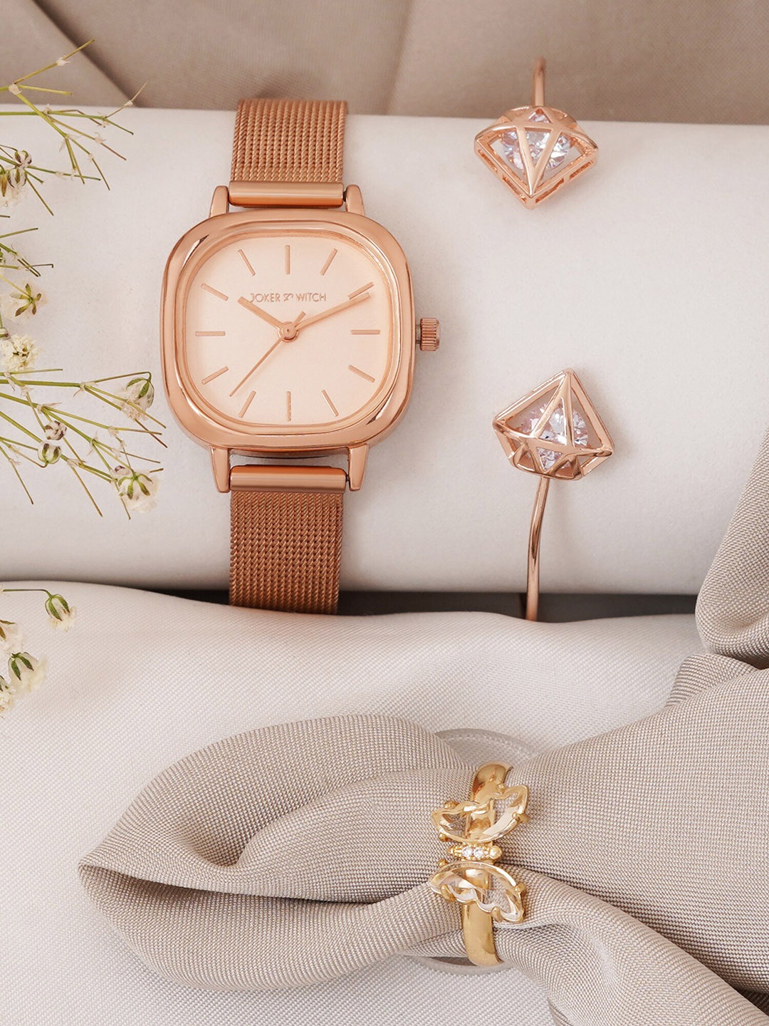 

JOKER & WITCH Women Analogue Watch Gift Set JWLT742, Rose gold