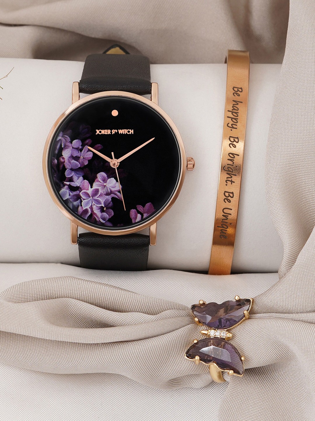 

JOKER & WITCH Women Evanka Love Triangle Watch Gift Set, Black