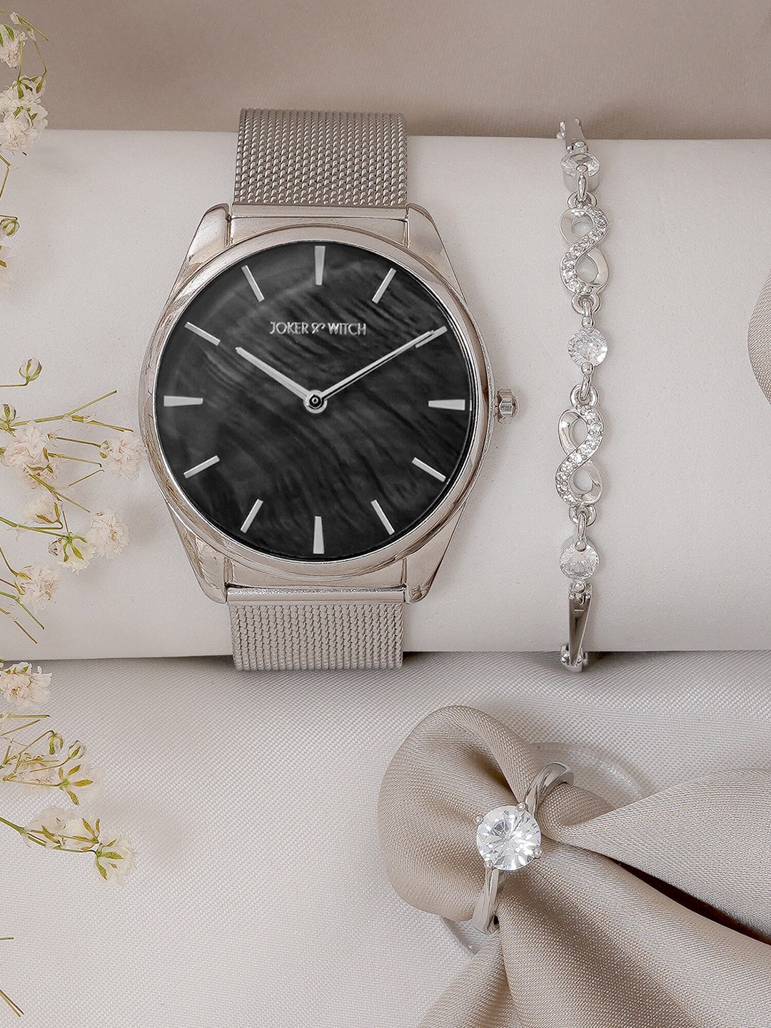 

JOKER & WITCH Sterlie Love Triangle Women Watch Gift Set JWLT755, Silver
