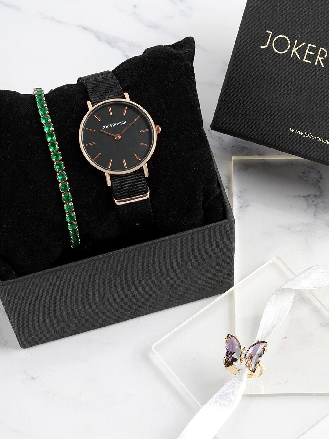 

JOKER & WITCH Scarmento Love Triangle Watch Gift Set JWLT563, Black