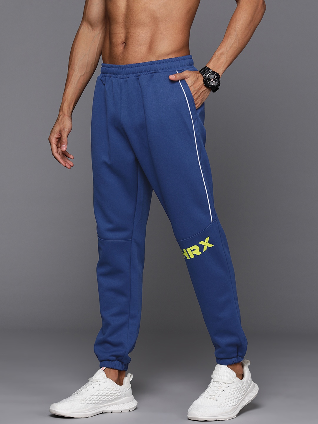 

HRX by Hrithik Roshan Men Rapid-Dry Training Joggers, Blue