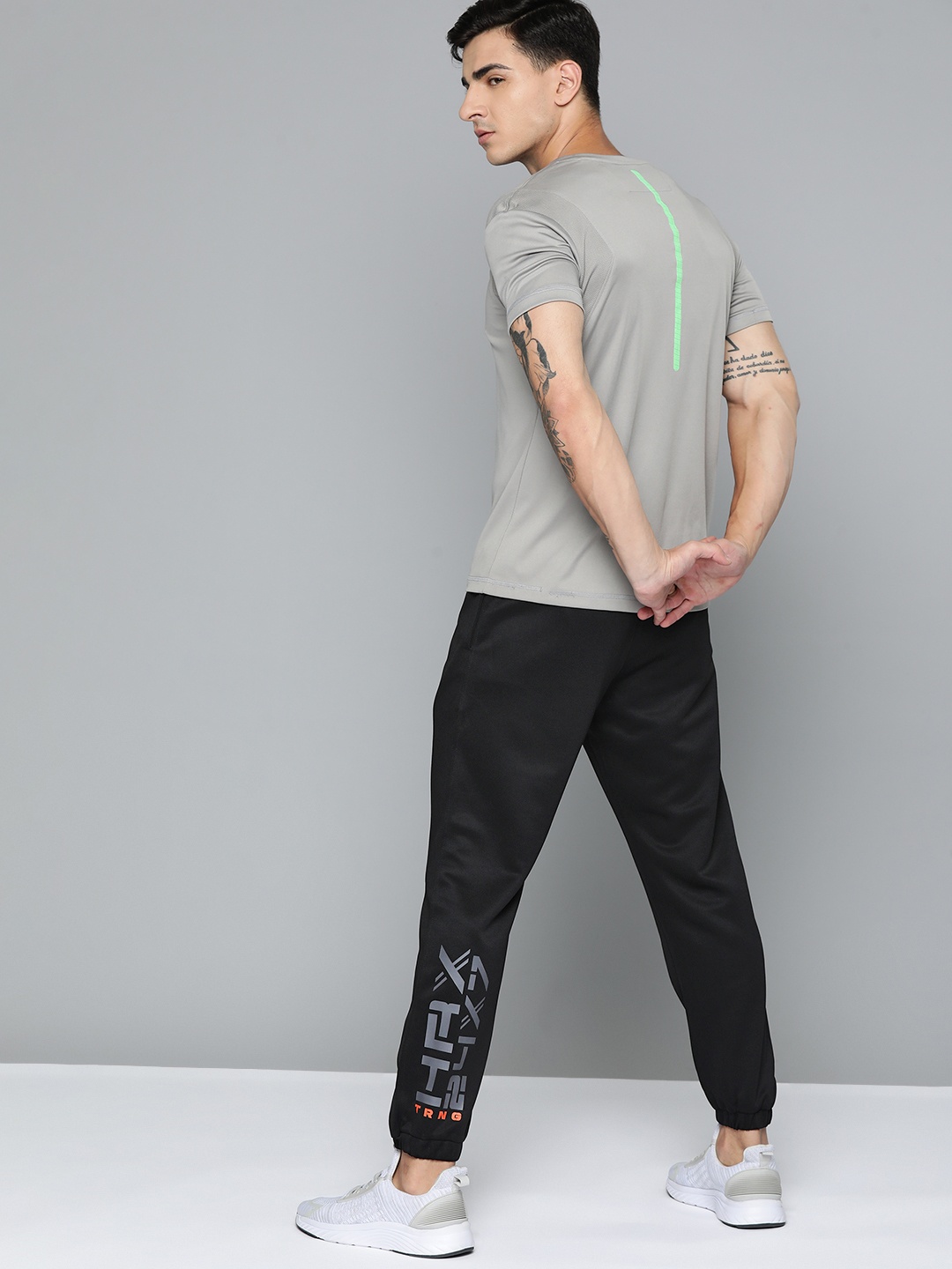 

HRX by Hrithik Roshan Men Rapid-Dry Training Joggers, Black
