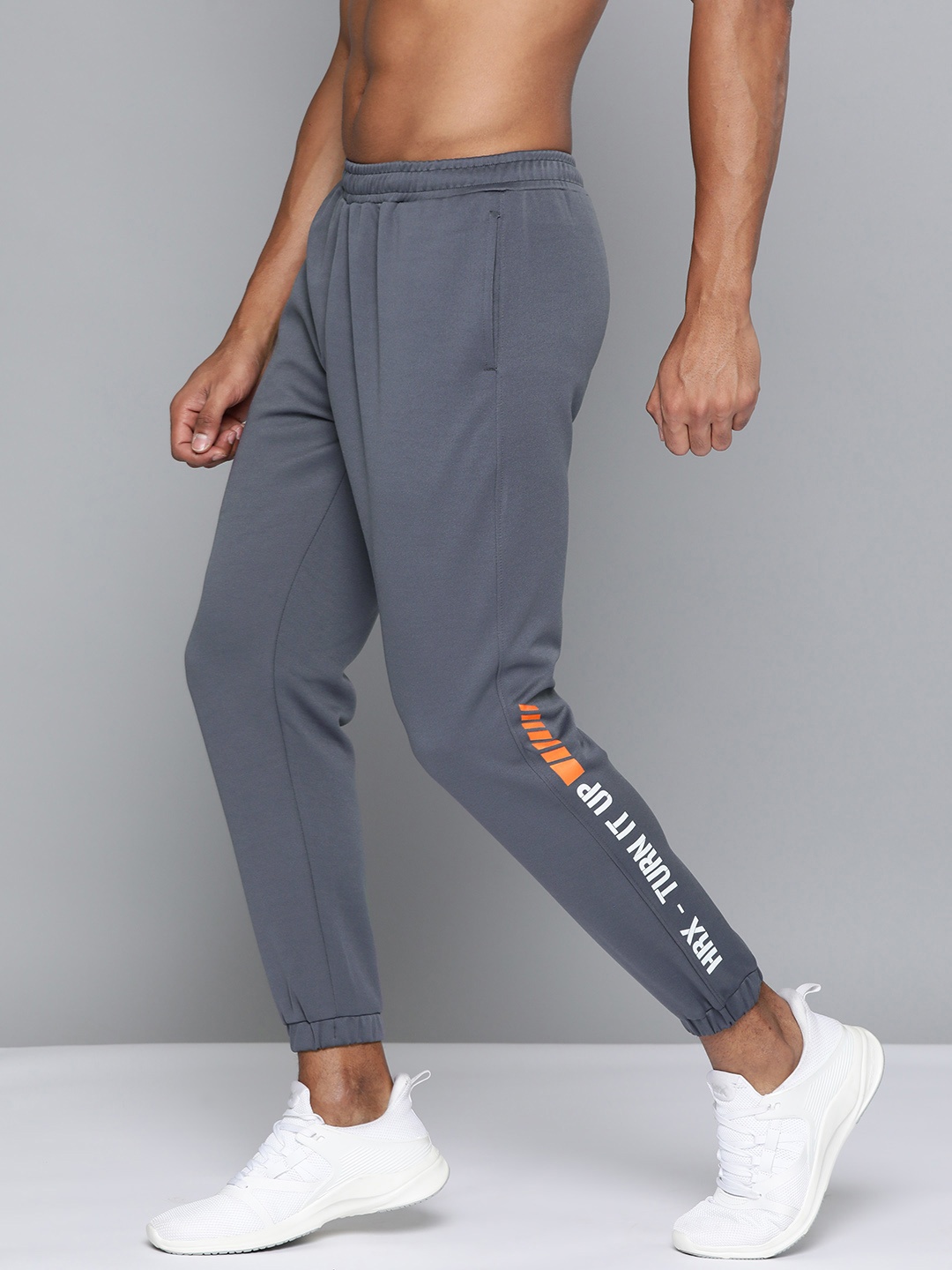 

HRX by Hrithik Roshan Men Training Rapid-Dry Joggers, Grey