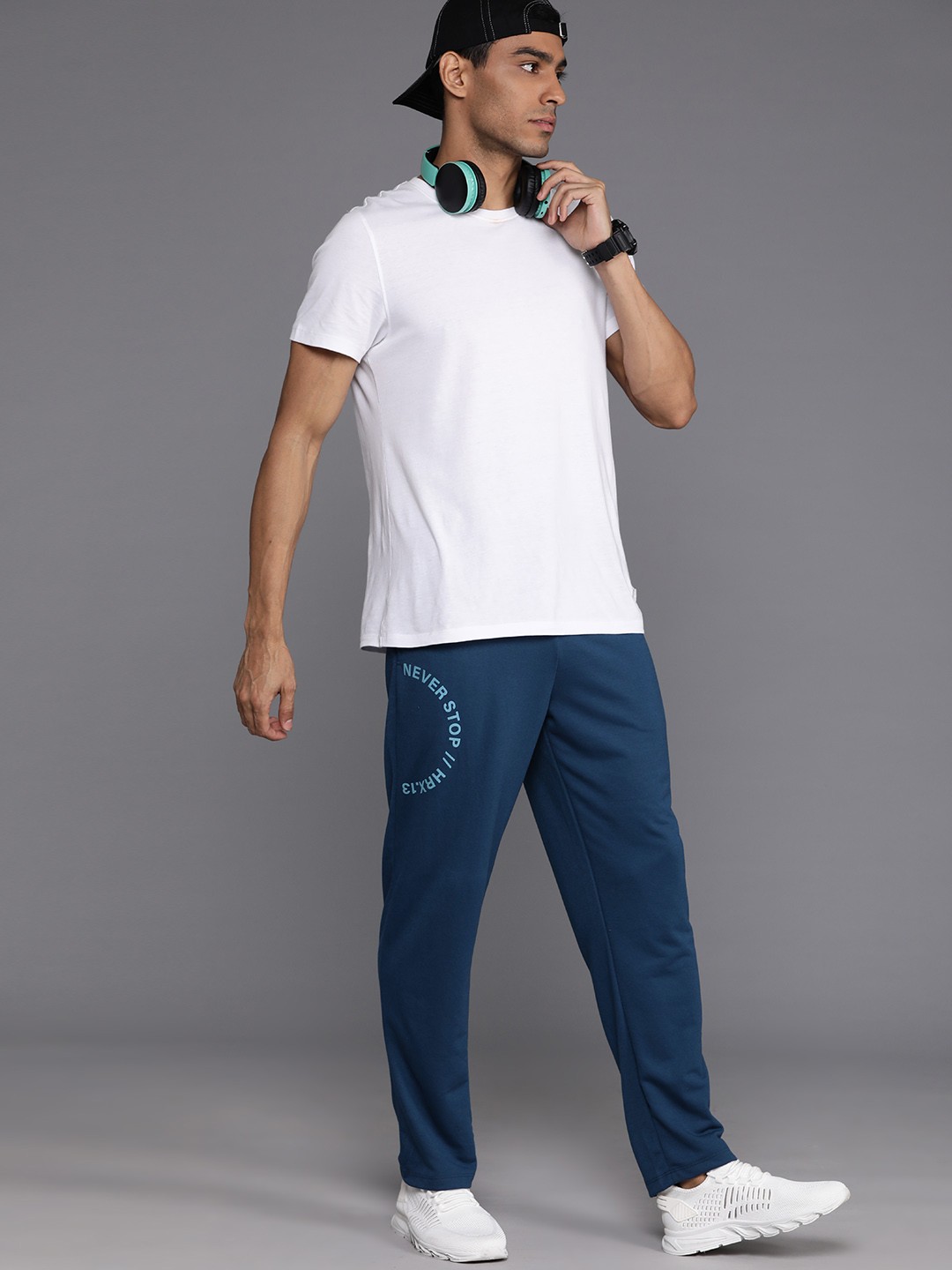 

HRX by Hrithik Roshan Men Typography Printed Lifestyle Track Pants, Teal