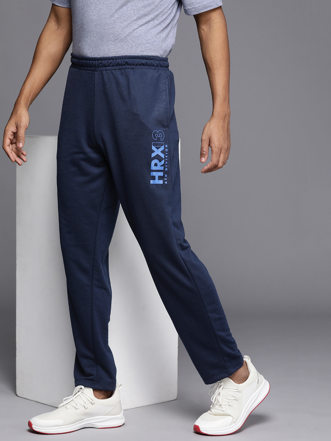 

HRX by Hrithik Roshan Men Solid Track Pants, Navy blue
