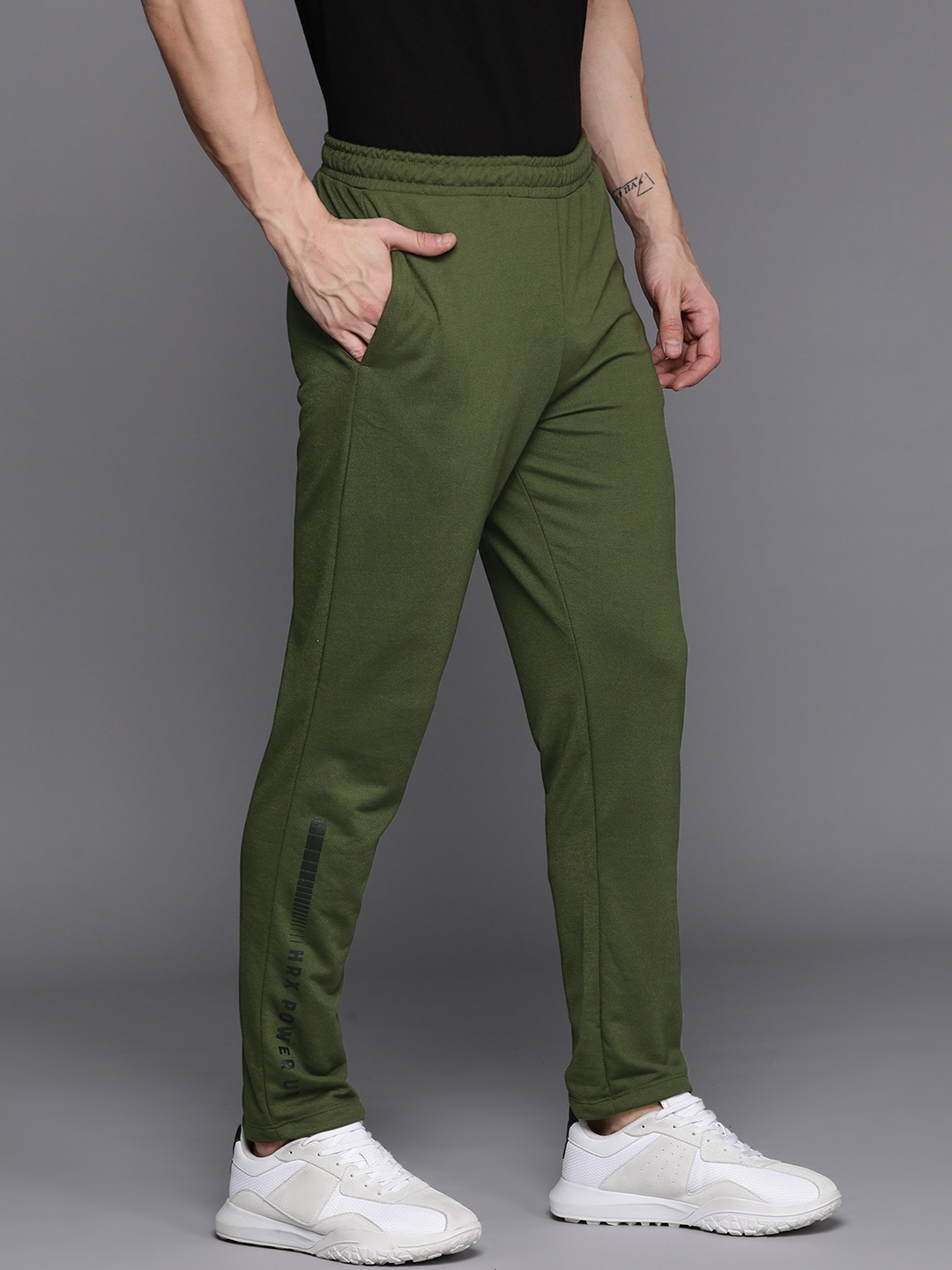 

HRX by Hrithik Roshan Men Regular Fit Lifestyle Track Pants, Olive